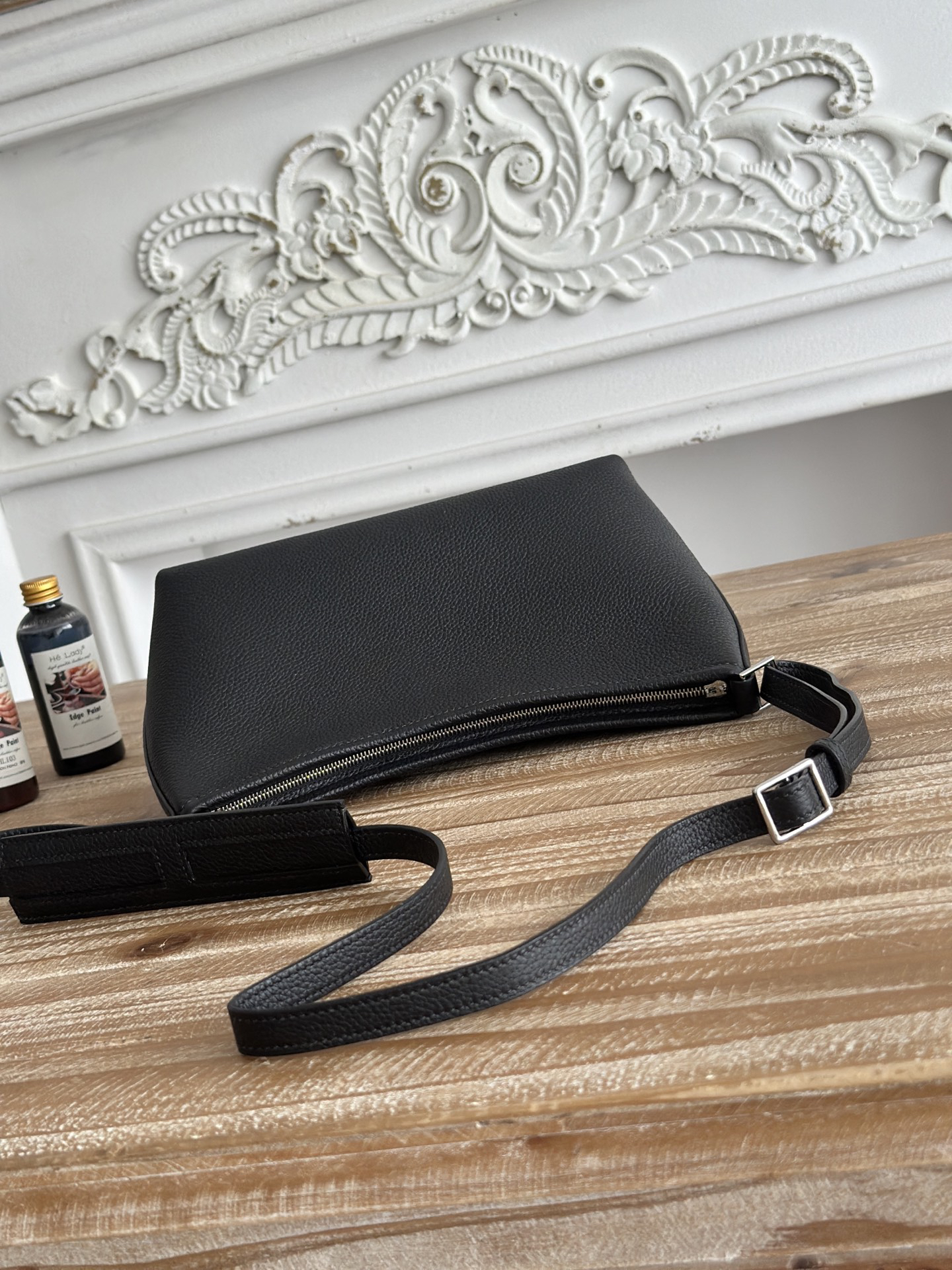 Hermès Berlingot Leather Shoulder Bag - Image 4
