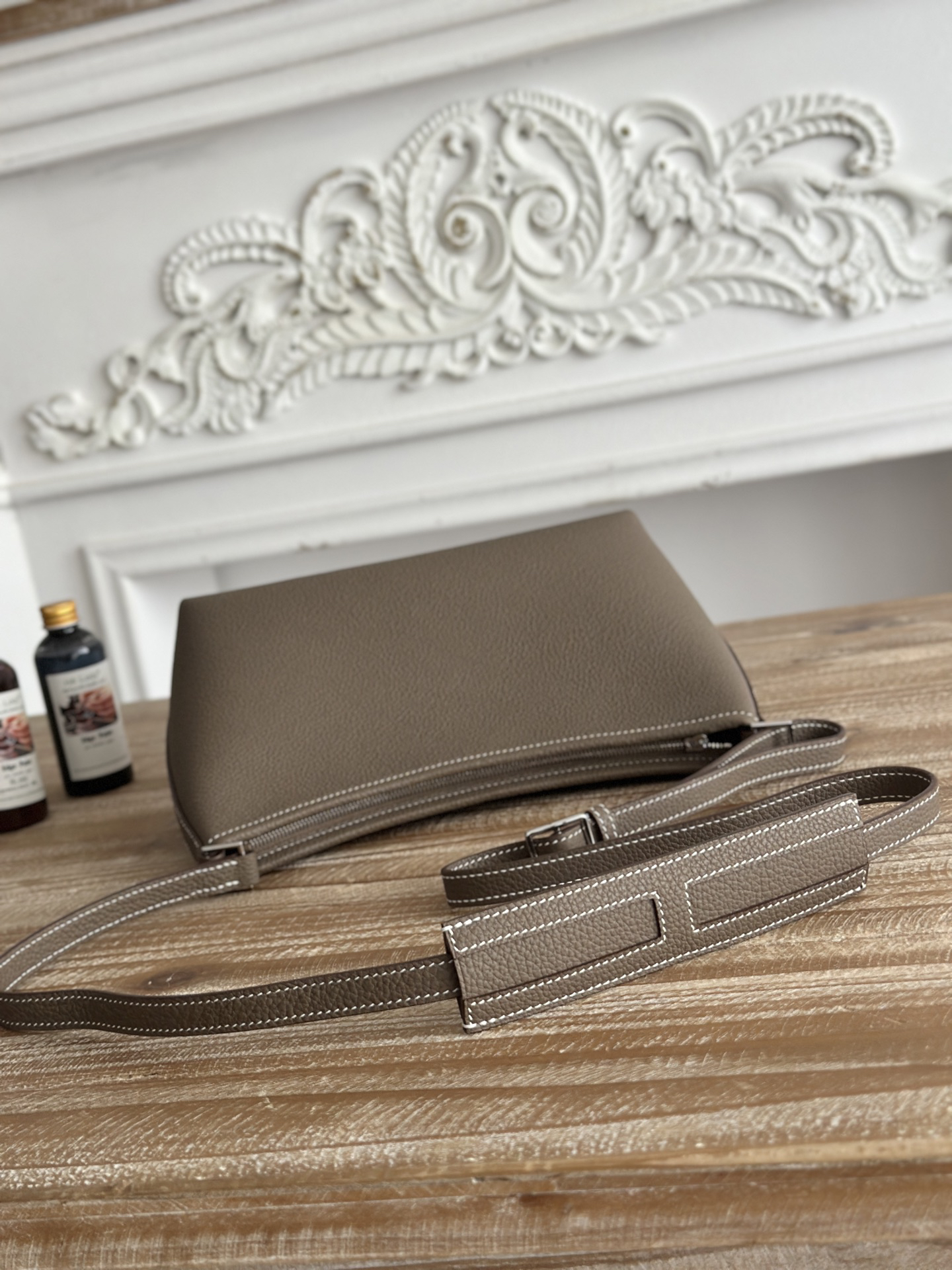 Hermes Berlingot Leather Shoulder Bag - Image 4