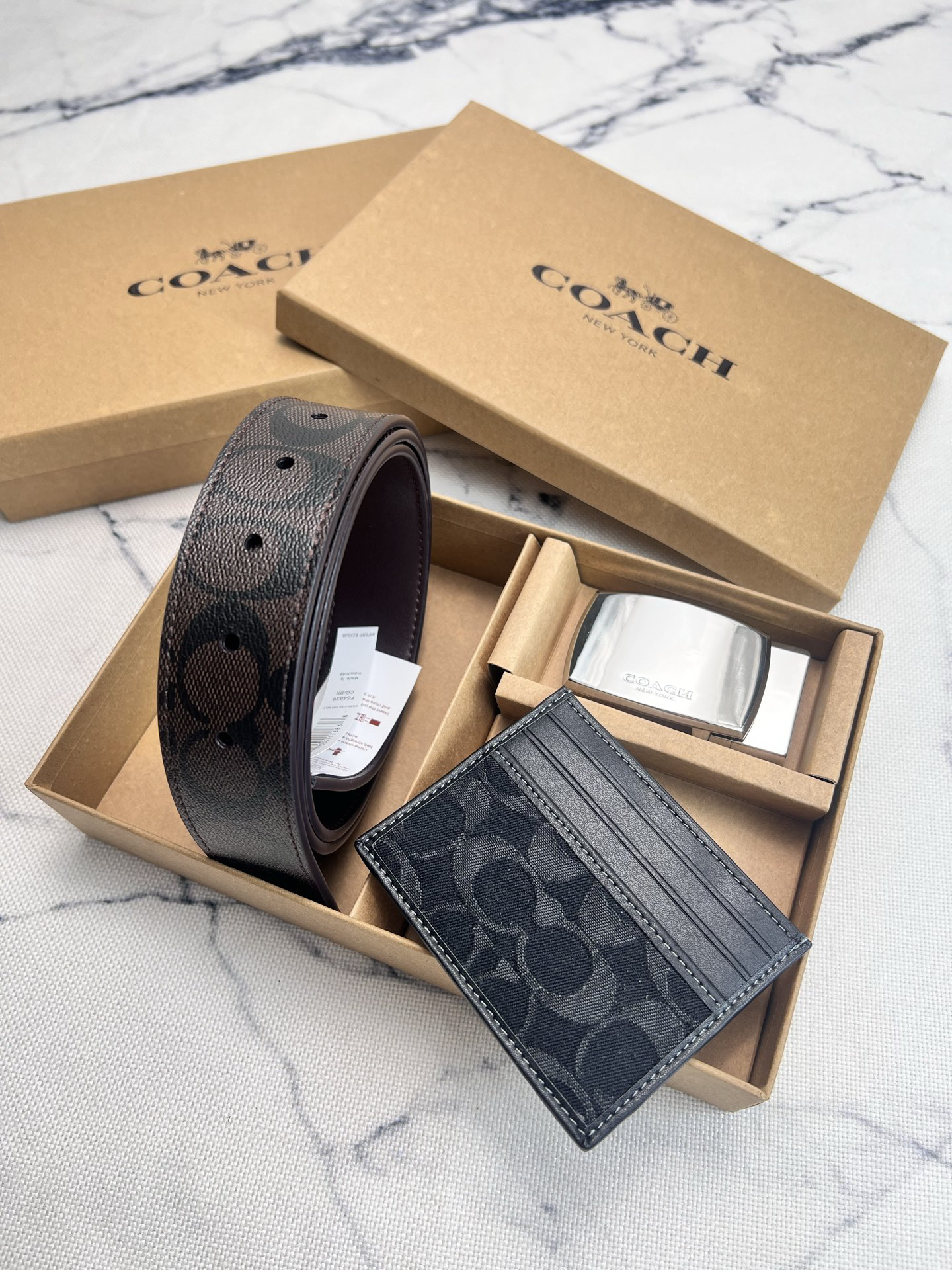 Coach Men's Leather Belt and Black Card Holder Set - F64839 / CAJ47 - Image 4