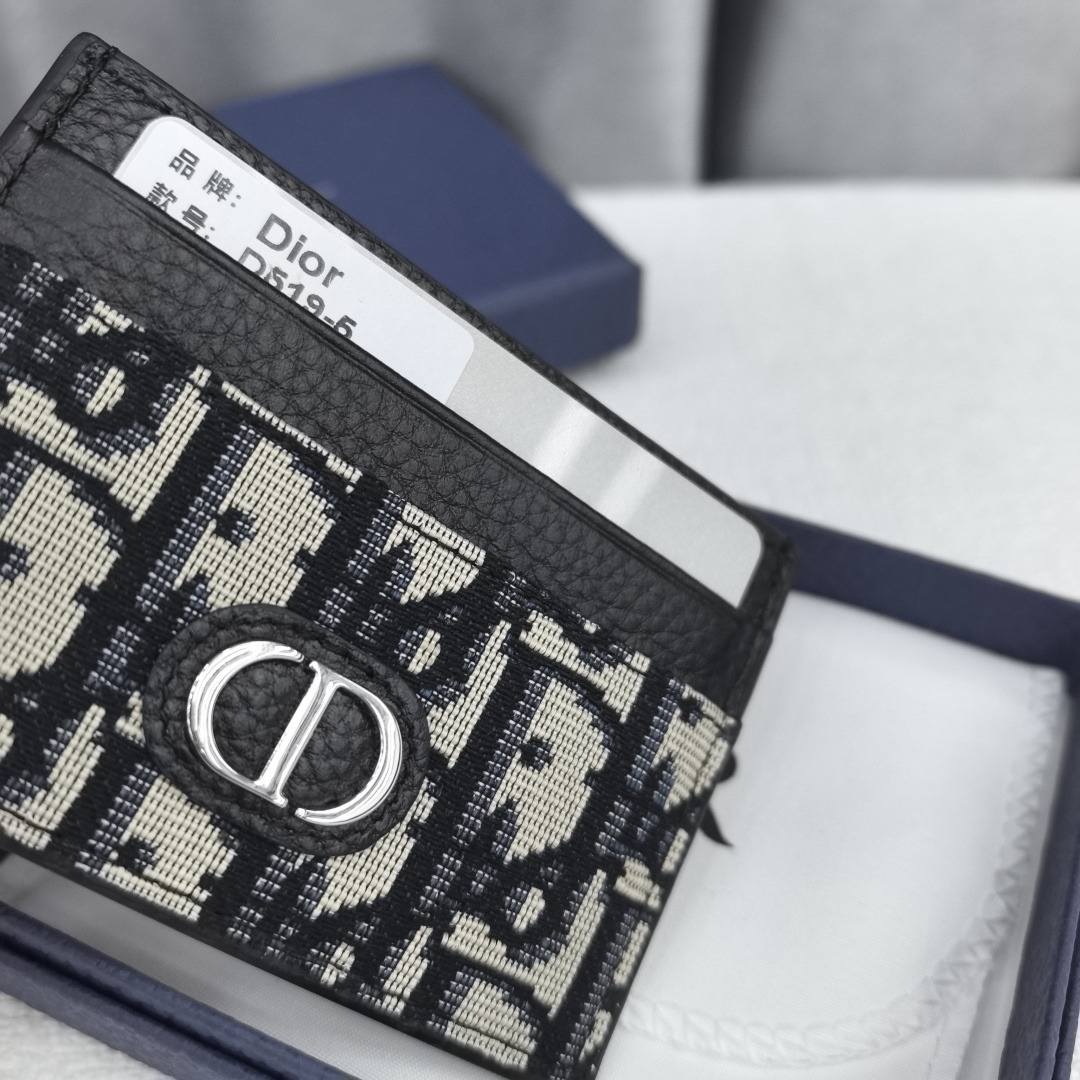 Dior Model 519-5 Slim Leather Wallet - Image 4