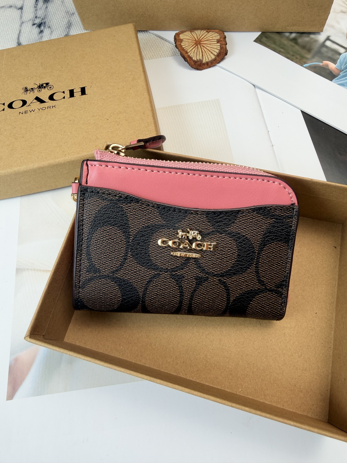 Coach Signature C8275 Coffee and Rose Leather Coin Purse - Image 4