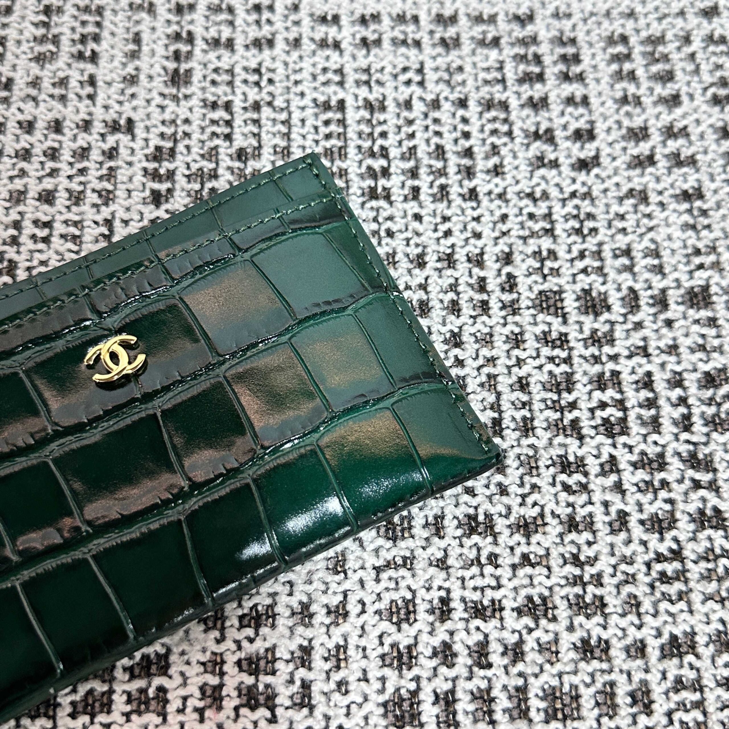 Chanel Crocodile-Pattern Leather Wallet - Image 5