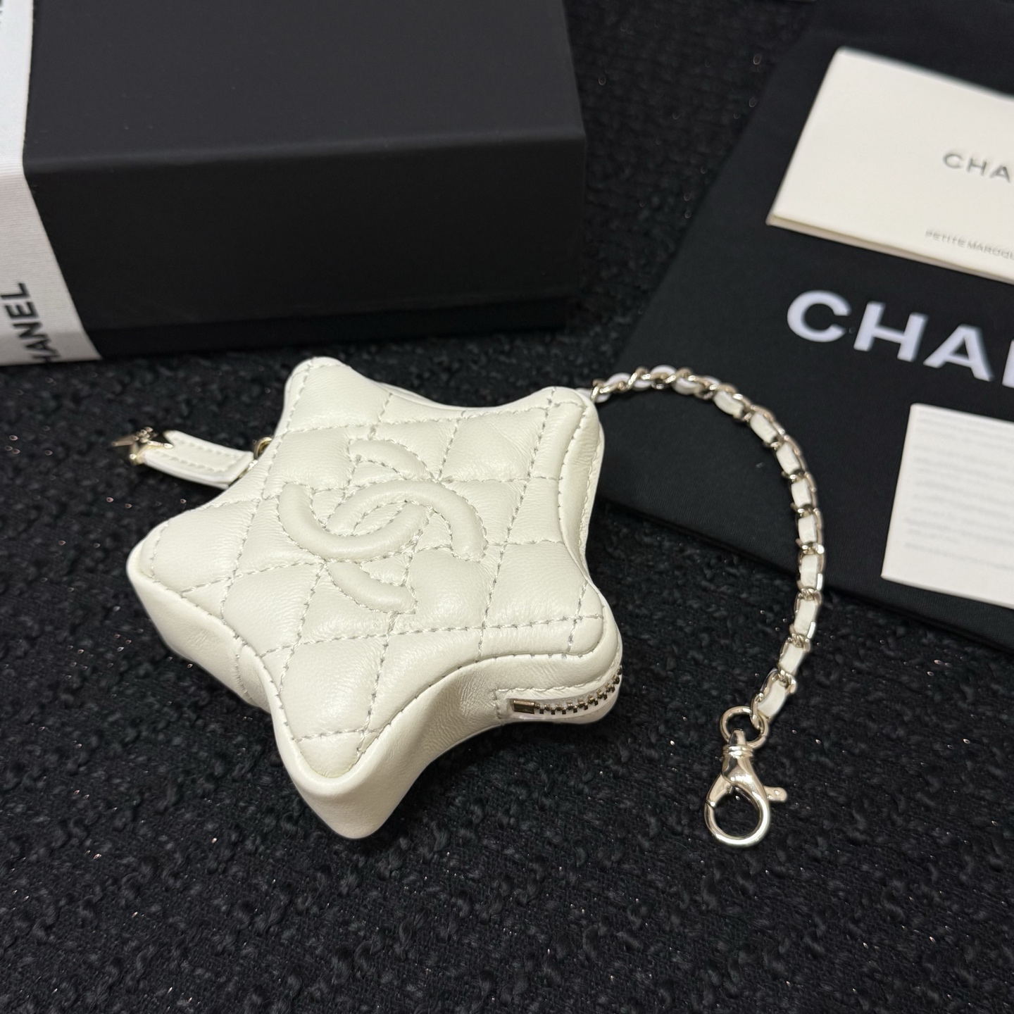 CHANEL 26C Star Coin Purse Charm - Image 5