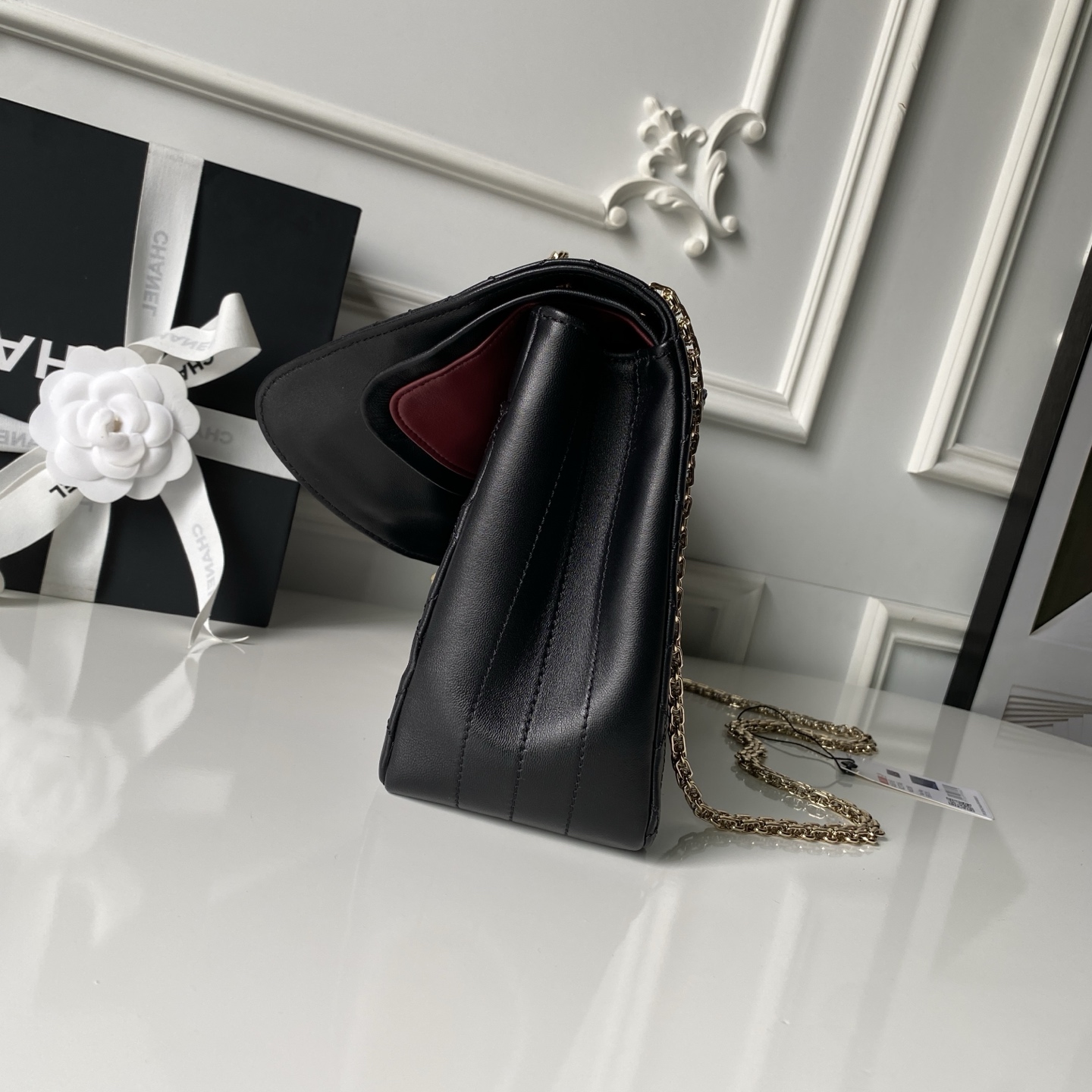 Chanel 26S Crushed Wrinkled Leather 2.55 Bag - Image 5