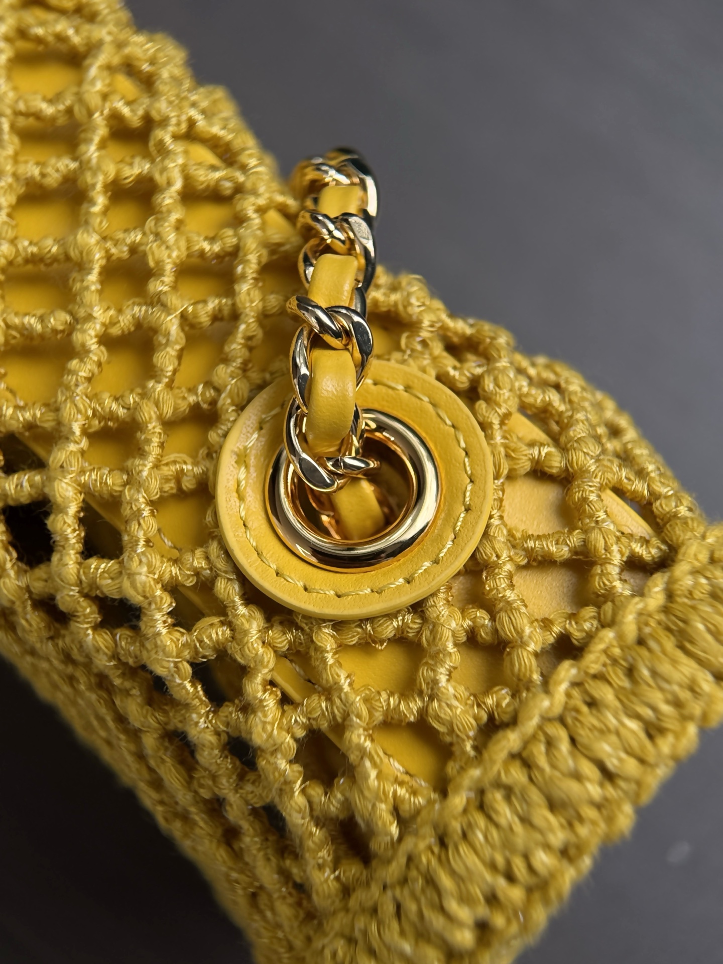 Chanel Woven Chain Bag AS6157 - Image 5