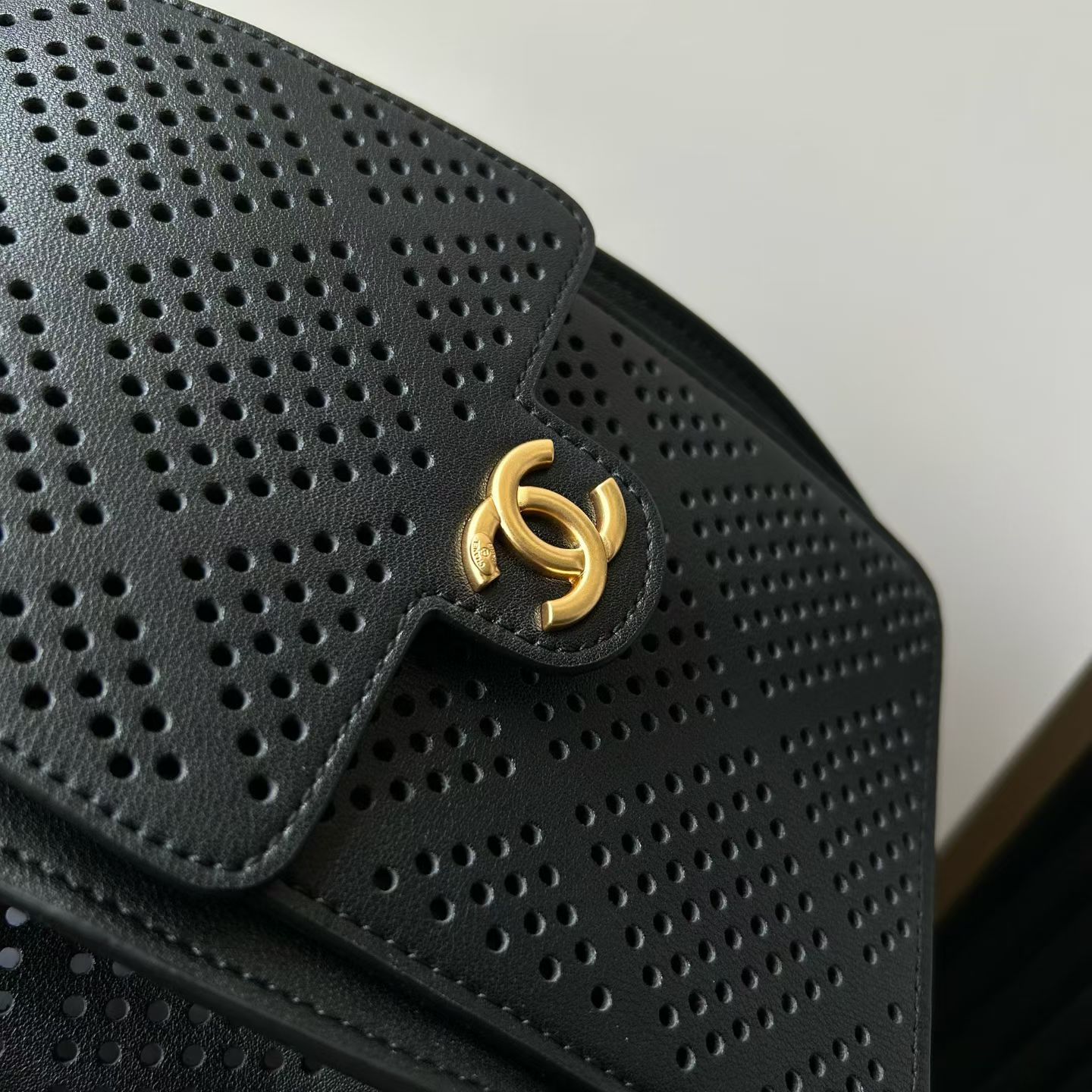 Chanel 26 Bag Hobo Shoulder Bag - Image 5