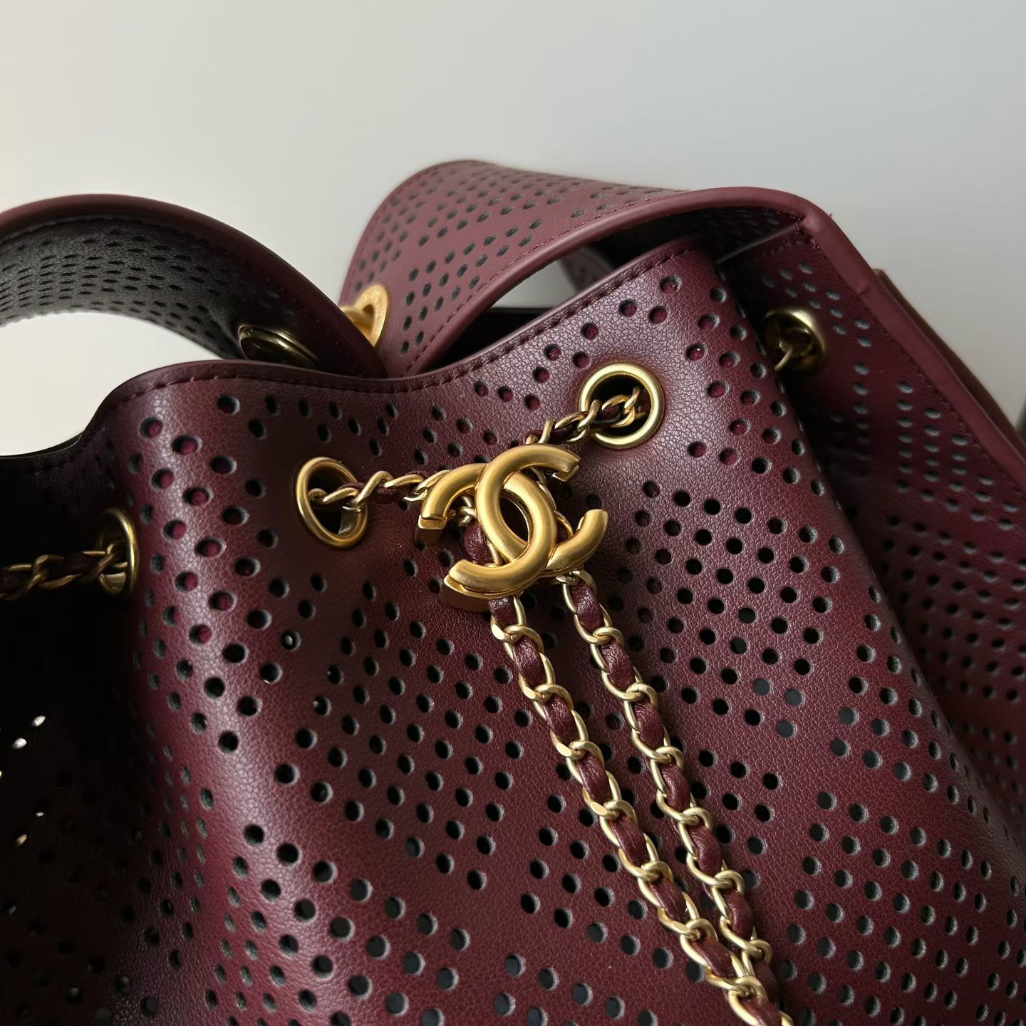 Chanel 26 Hobo Shoulder Bag - Image 5