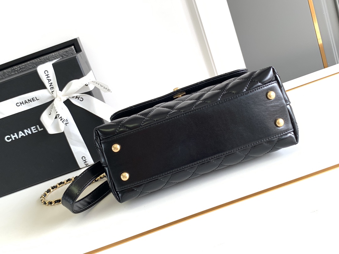 Chanel Coco Handle 24A Classic Handbag - Image 5