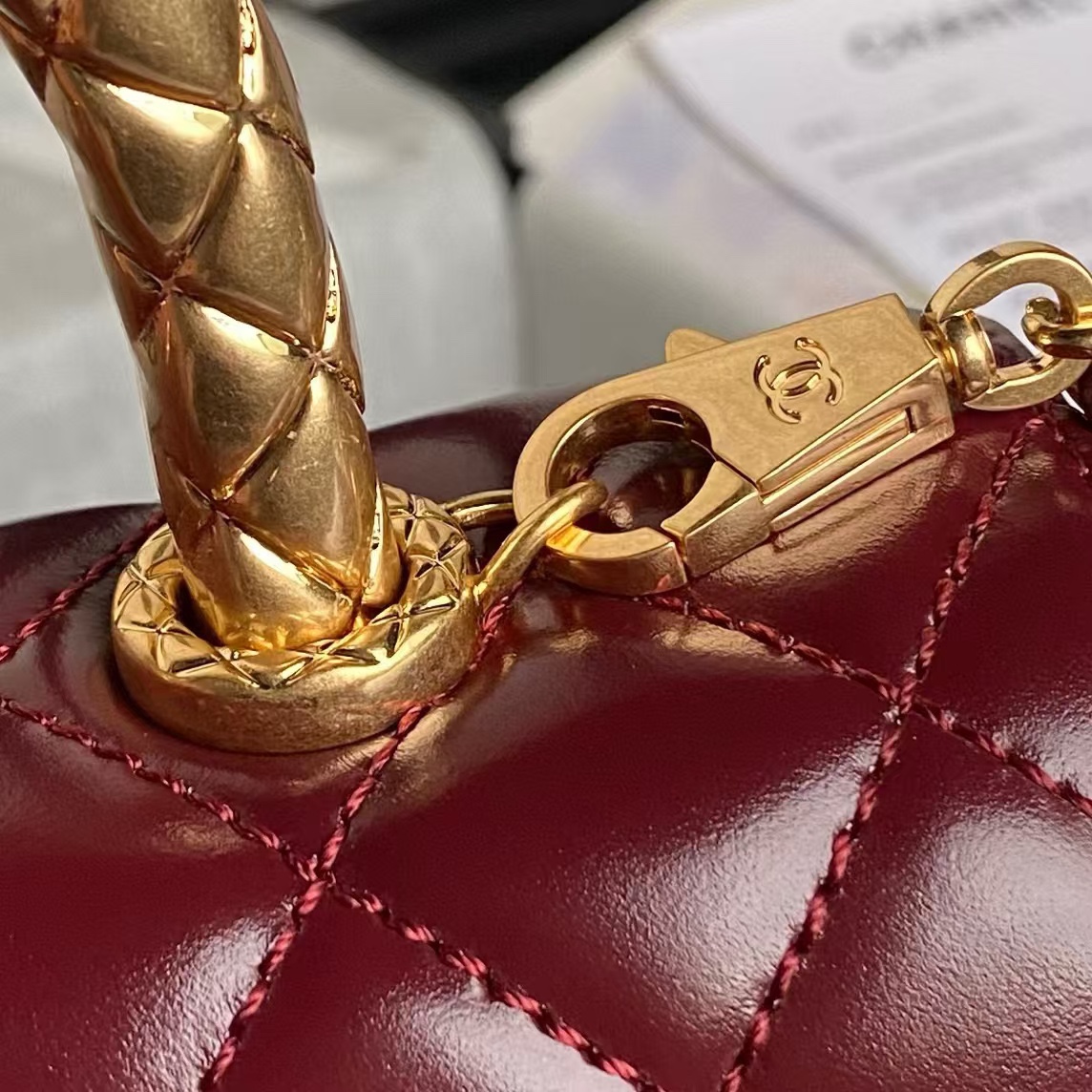 Chanel 24A Classic Coco Handle Leather Handbag, Burgundy - Image 5
