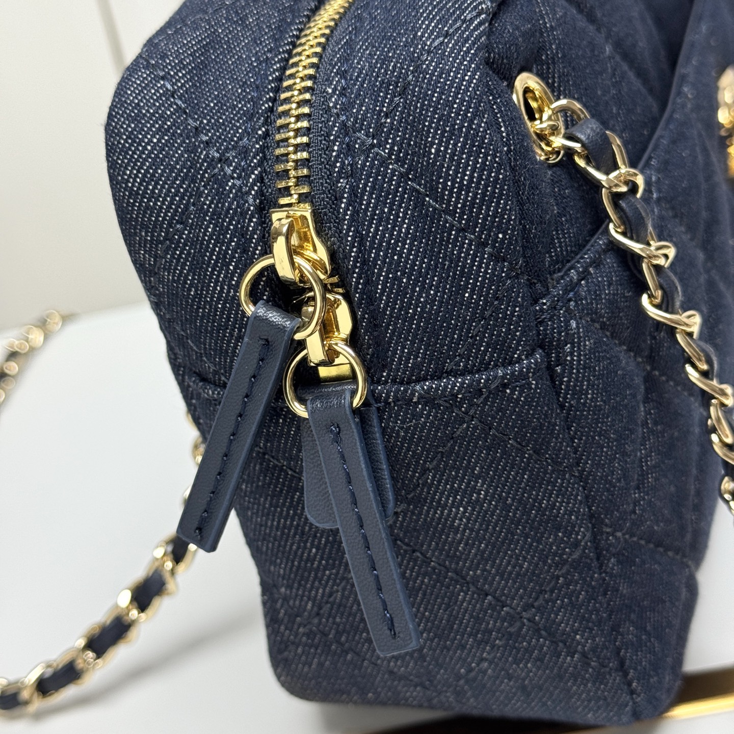 Chanel 26A Denim Series Small Shoulder Bag - Image 5
