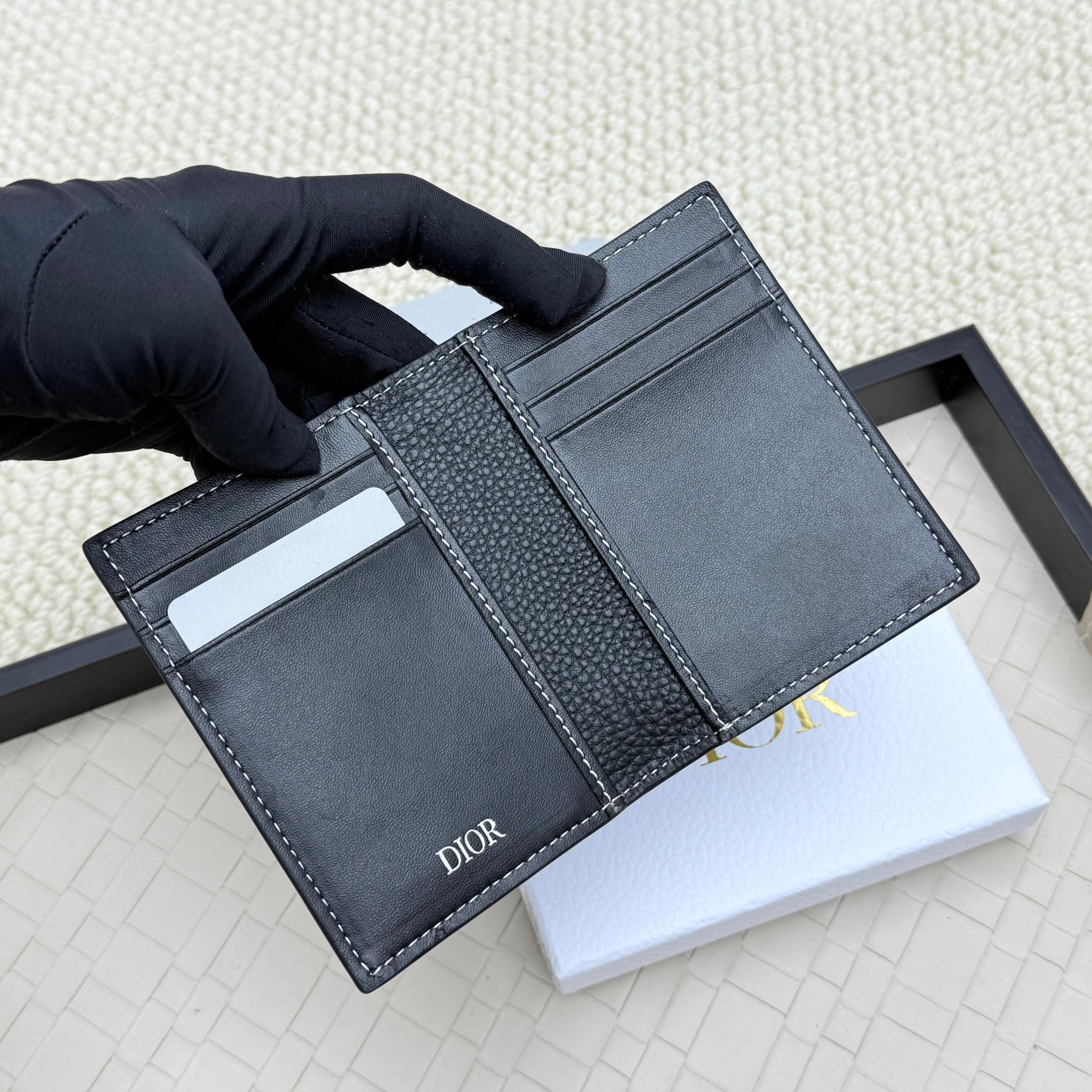 Dior Bifold Card Holder - Image 5