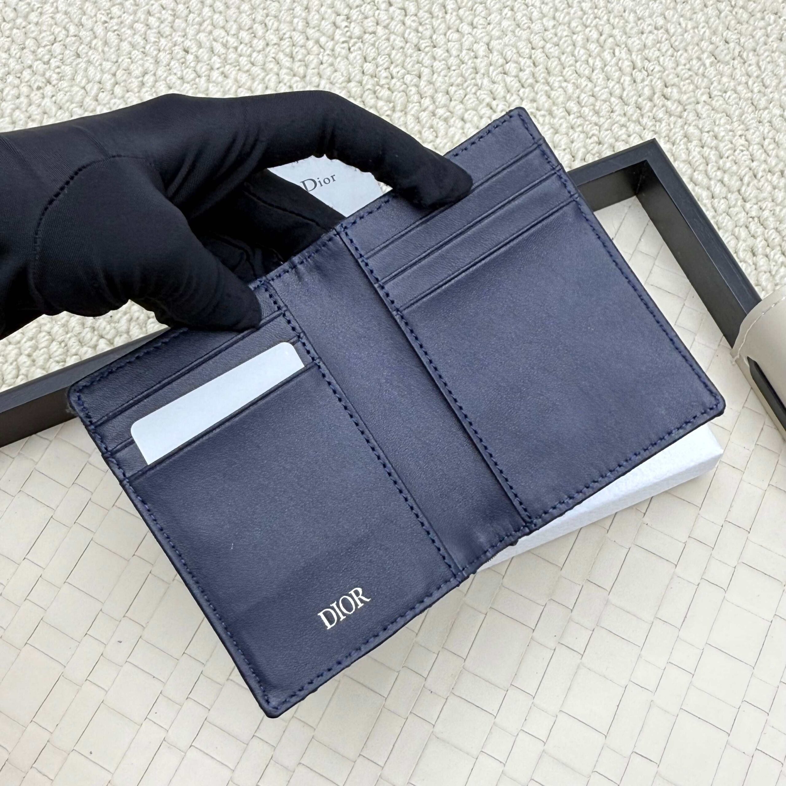 Dior Saddle Oblique Bifold Card Holder - Image 5