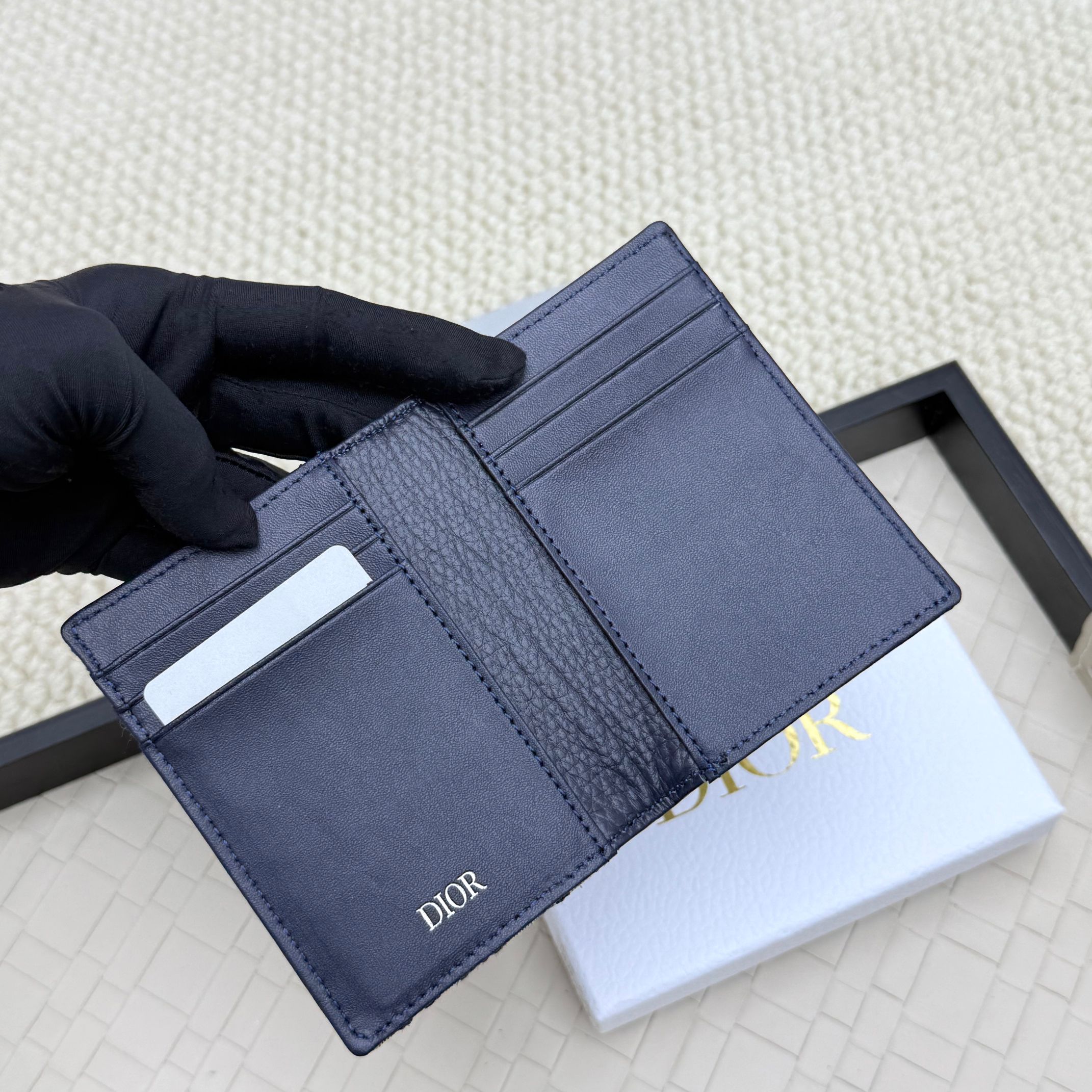 Dior H138 Double-Fold Card Holder - Image 5