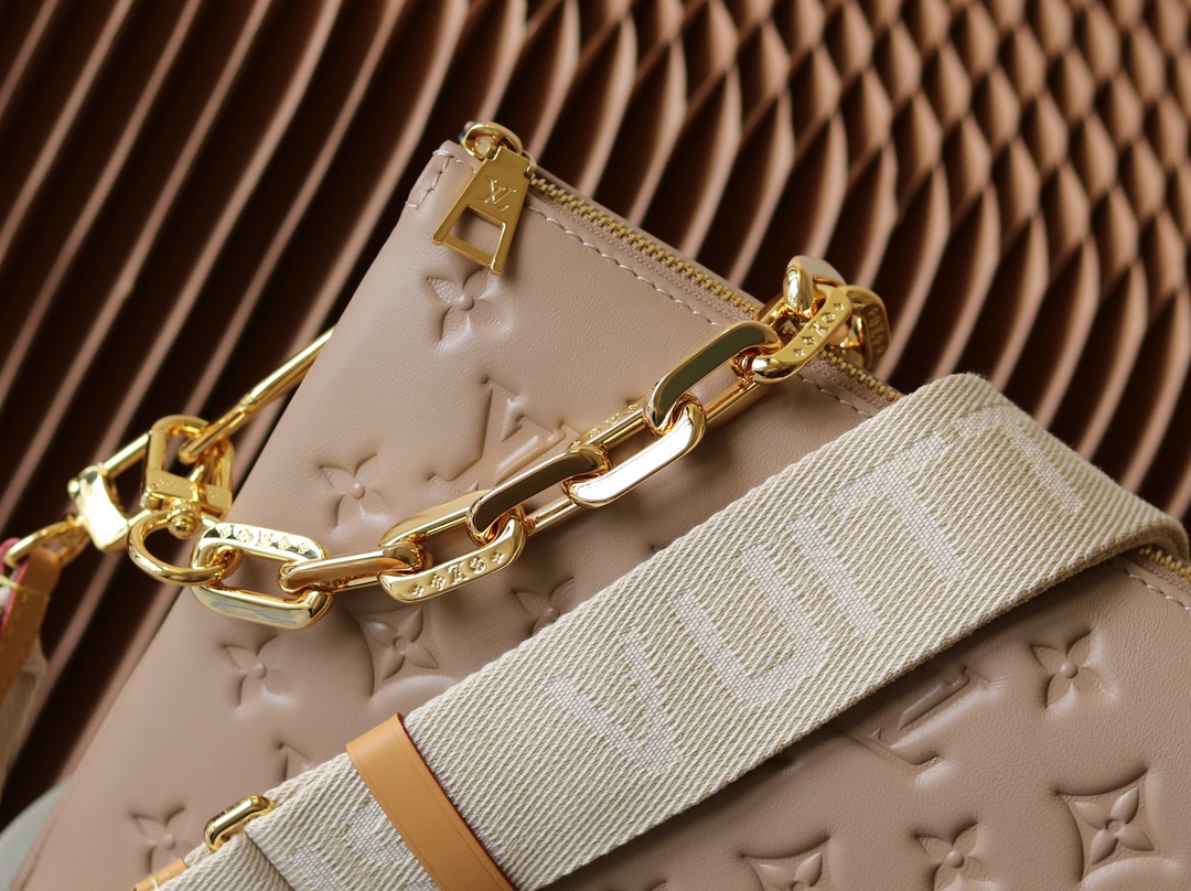Coussin Small Monogram Lambskin Handbag - Image 5