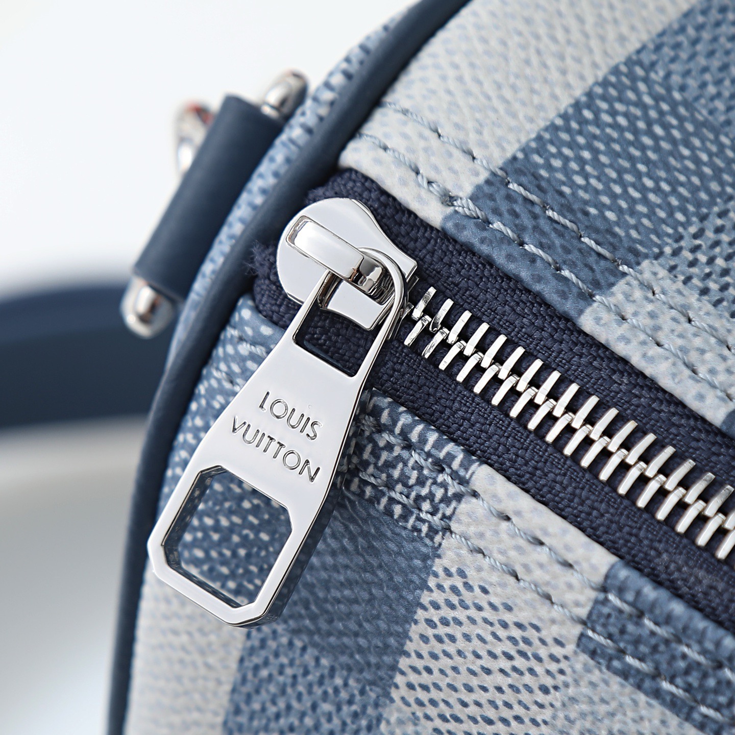 Louis Vuitton Speedy 30 Handbag in Damoflage Canvas - Image 5