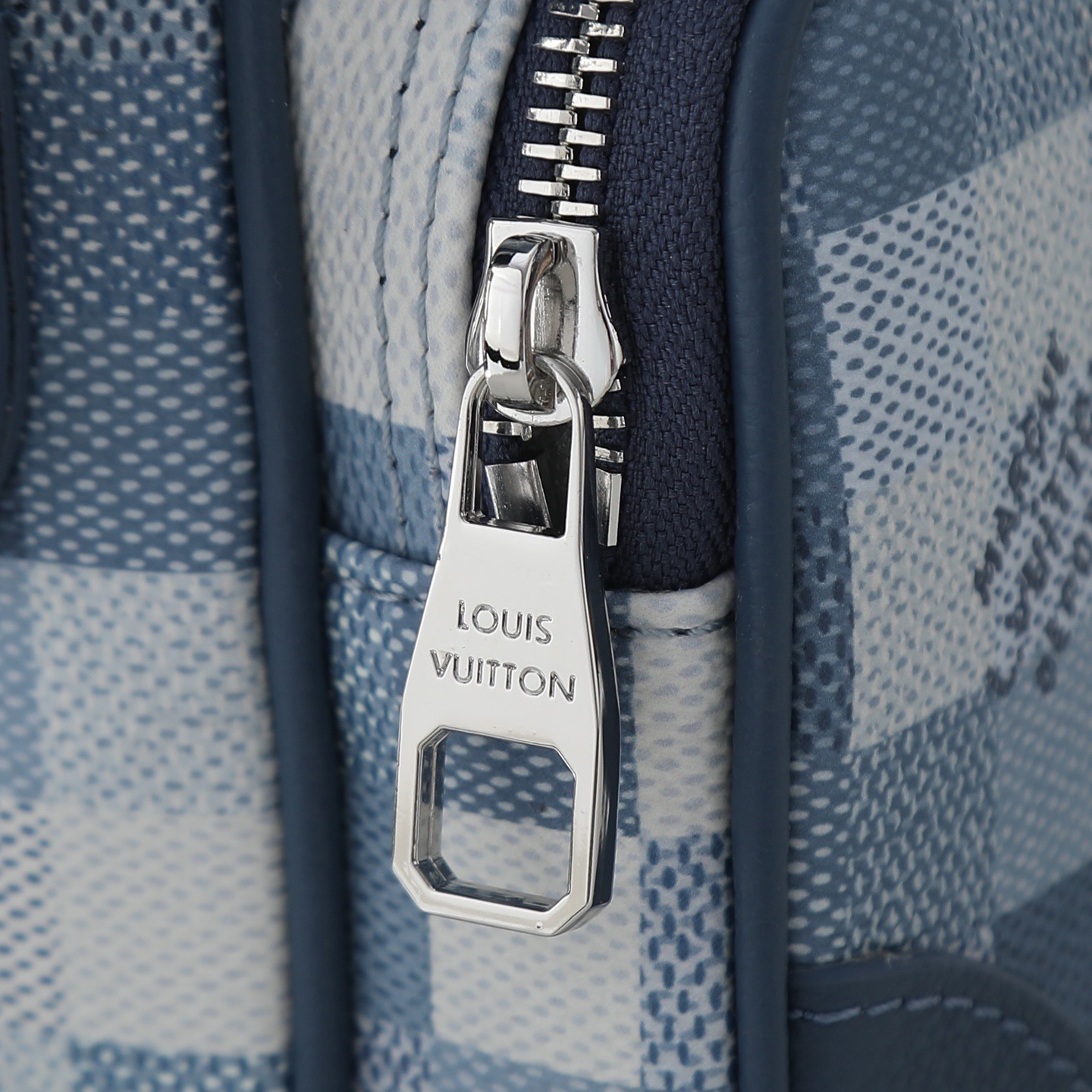 Louis Vuitton Nil Damoflage Shoulder Bag M28606 - Image 5