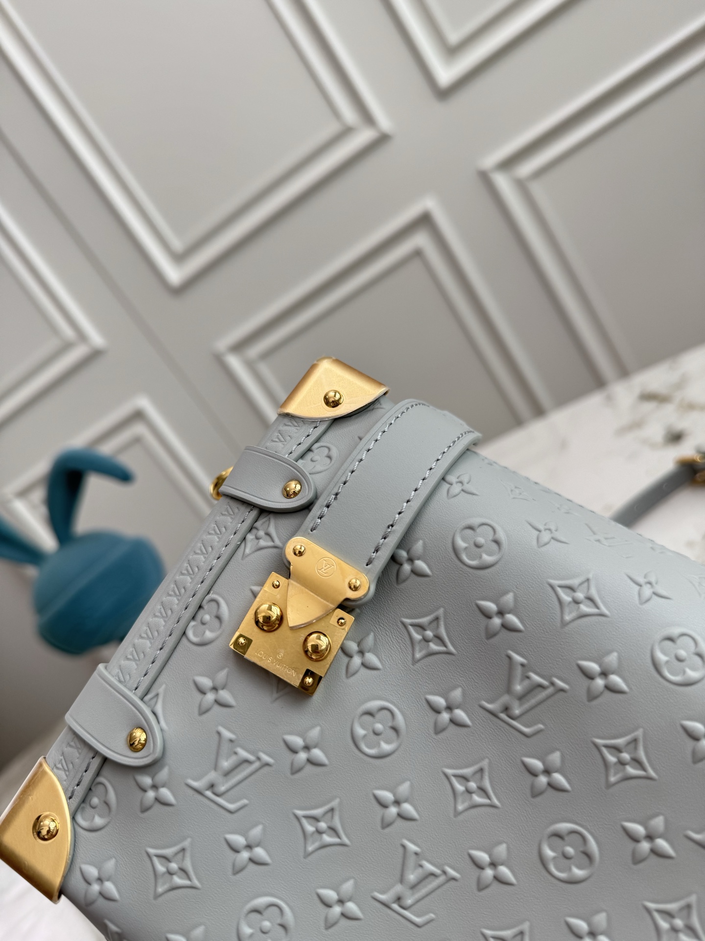 Louis Vuitton Side Trunk Medium Handbag - Image 5