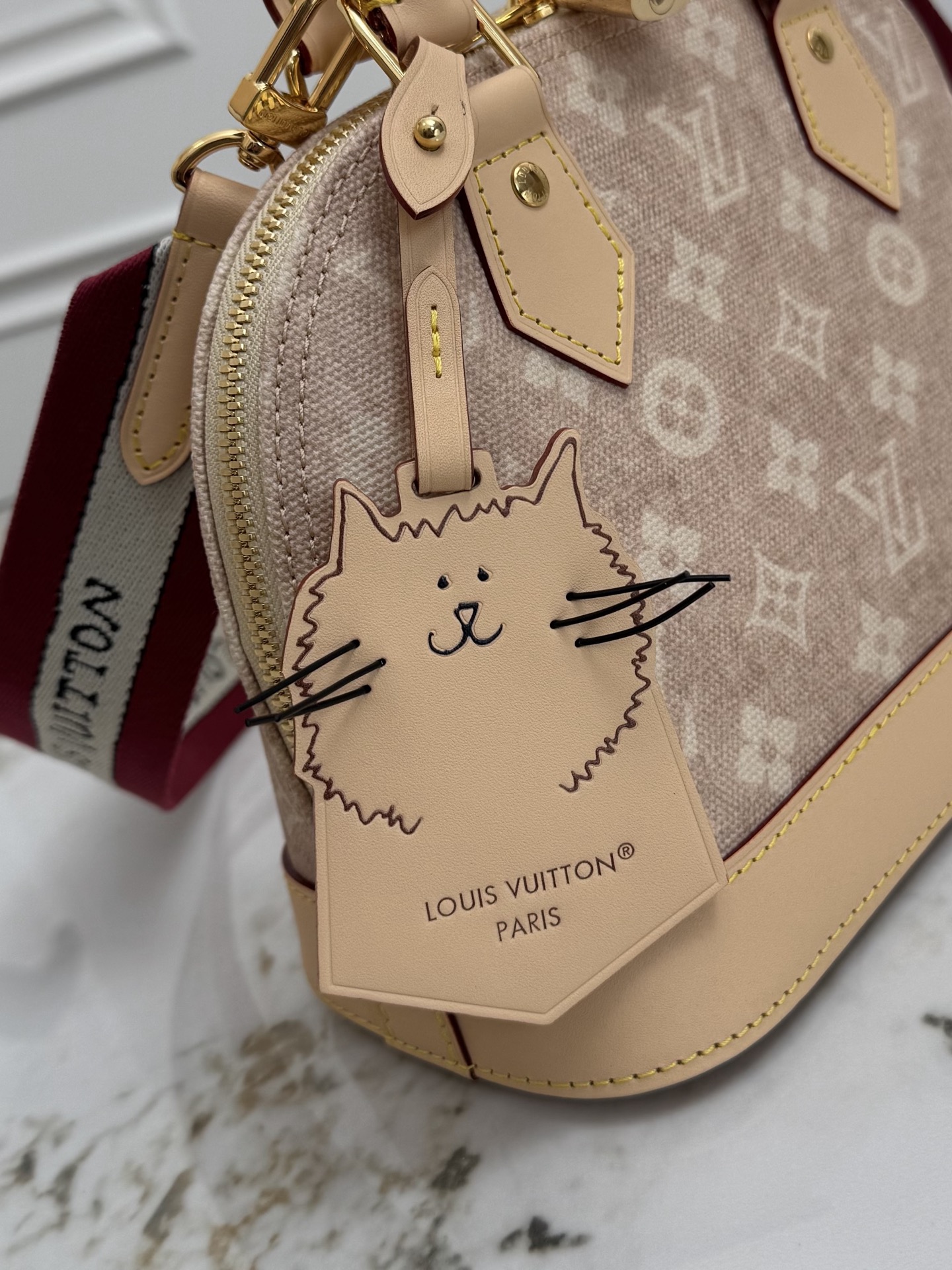Louis Vuitton Alma BB Catogram Canvas Handbag M25728 - Image 5