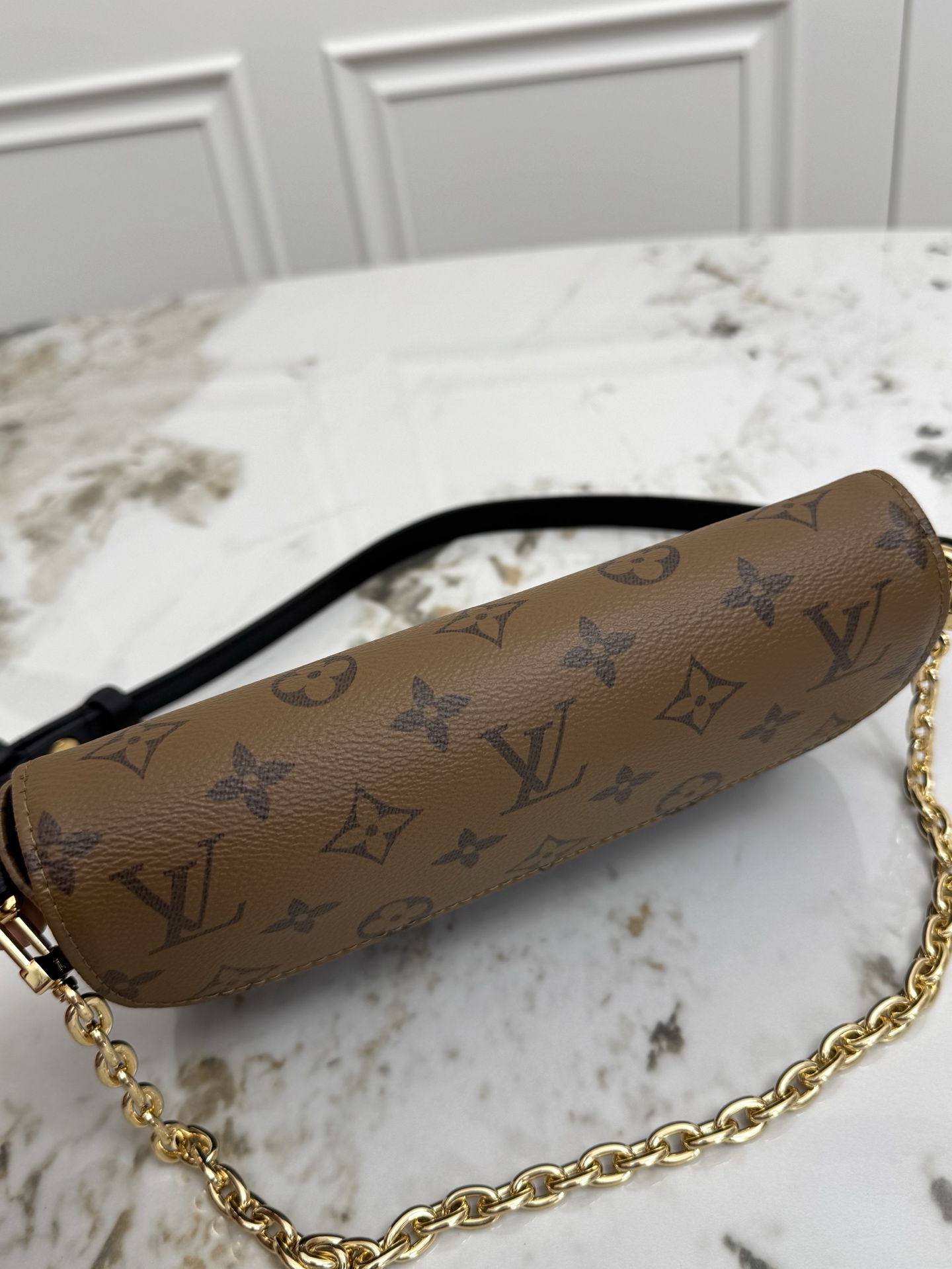 Louis Vuitton Wallet on Chain Ivy in Monogram Empreinte Leather - Image 5
