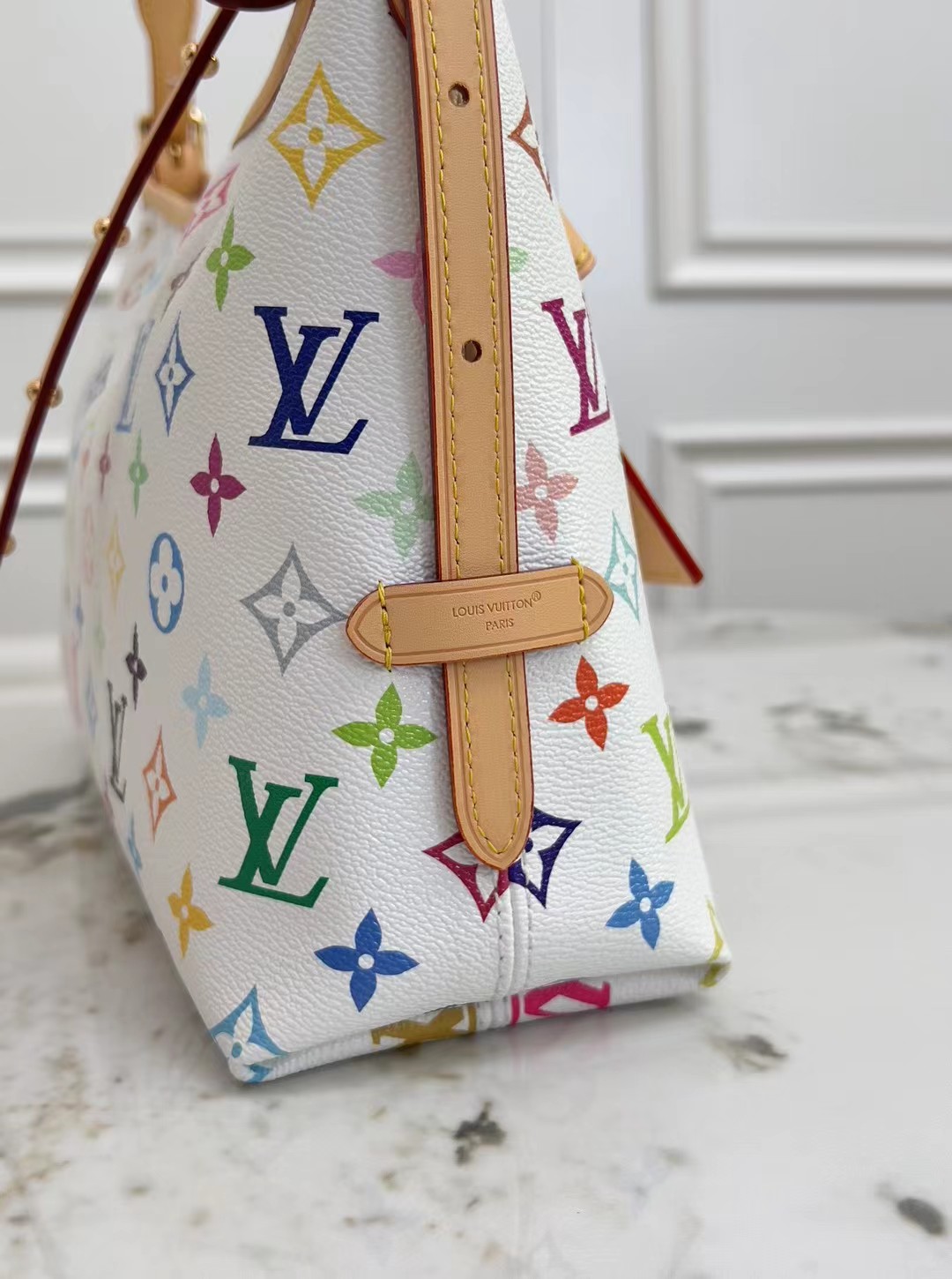Louis Vuitton x Takashi Murakami Carryall East West Handbag M27578, White Multicolor, Large - Image 5