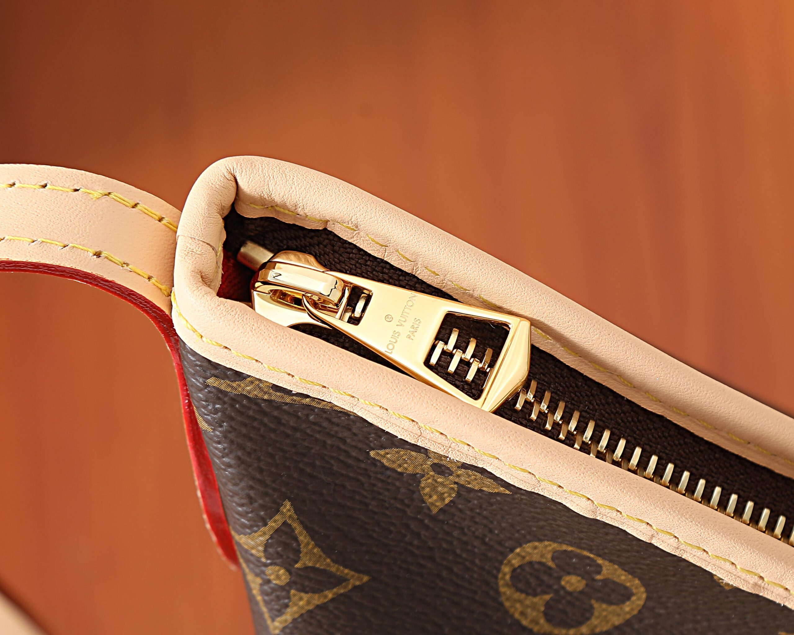 Louis Vuitton Monogram Lineup Handbag M27335 - Image 5