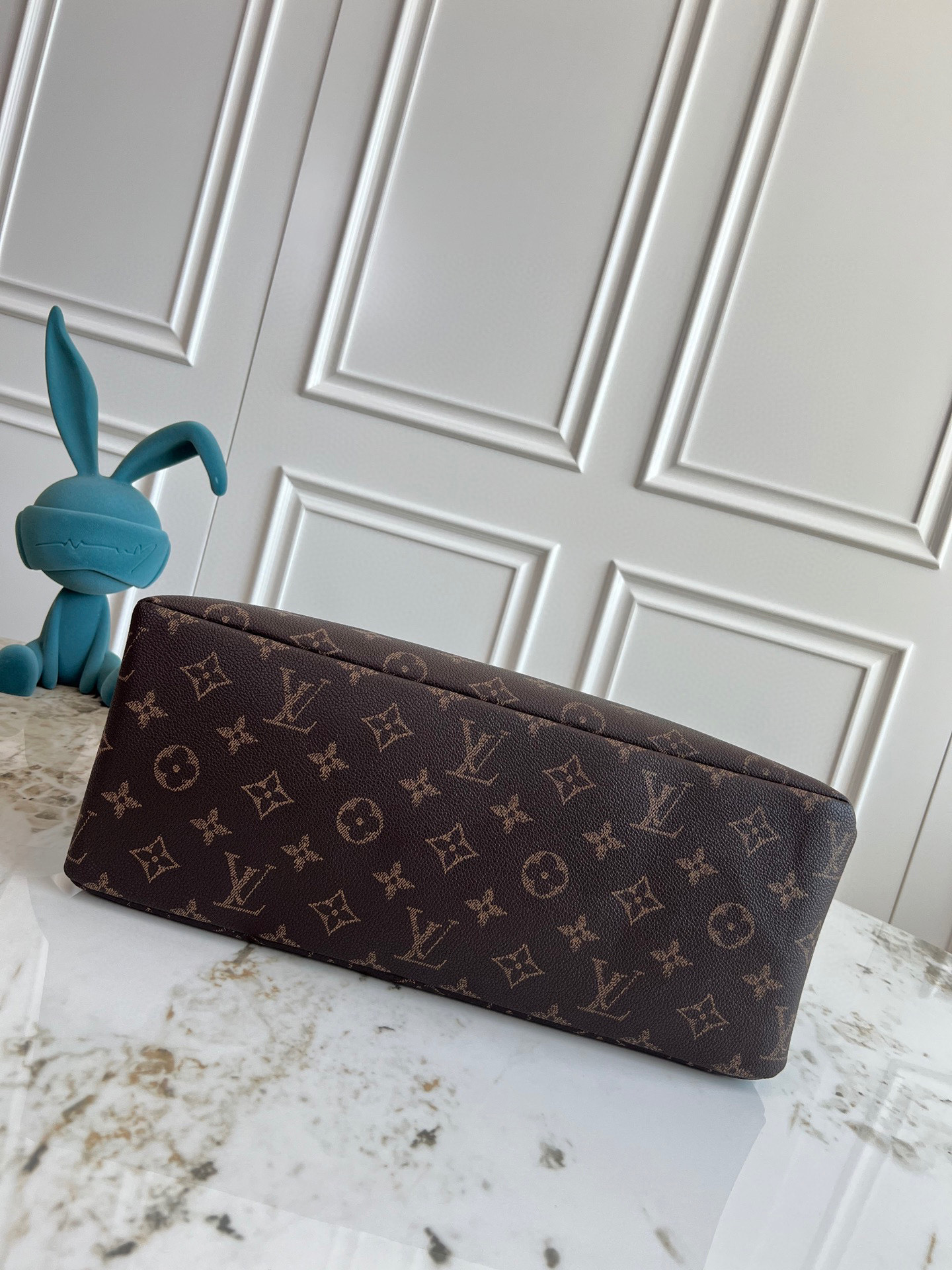 Shopper Tote MM in Monogram Cowhide Leather - Image 5