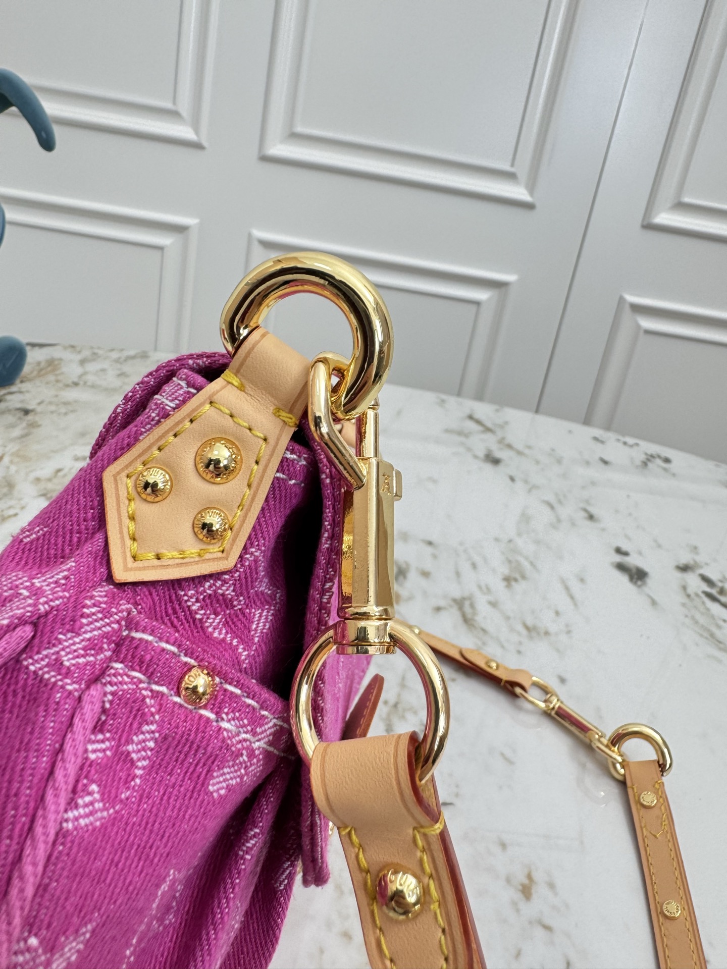 Sunset Rendez-Vous Denim Shoulder Bag - Image 5