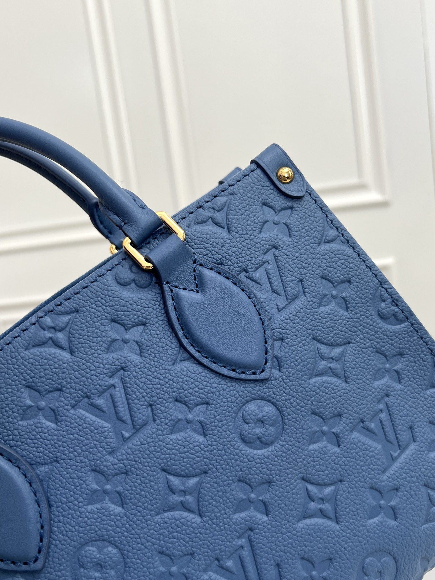 Louis Vuitton OnTheGo Mini Handbag in Blue Monogram Empreinte Leather - Image 5