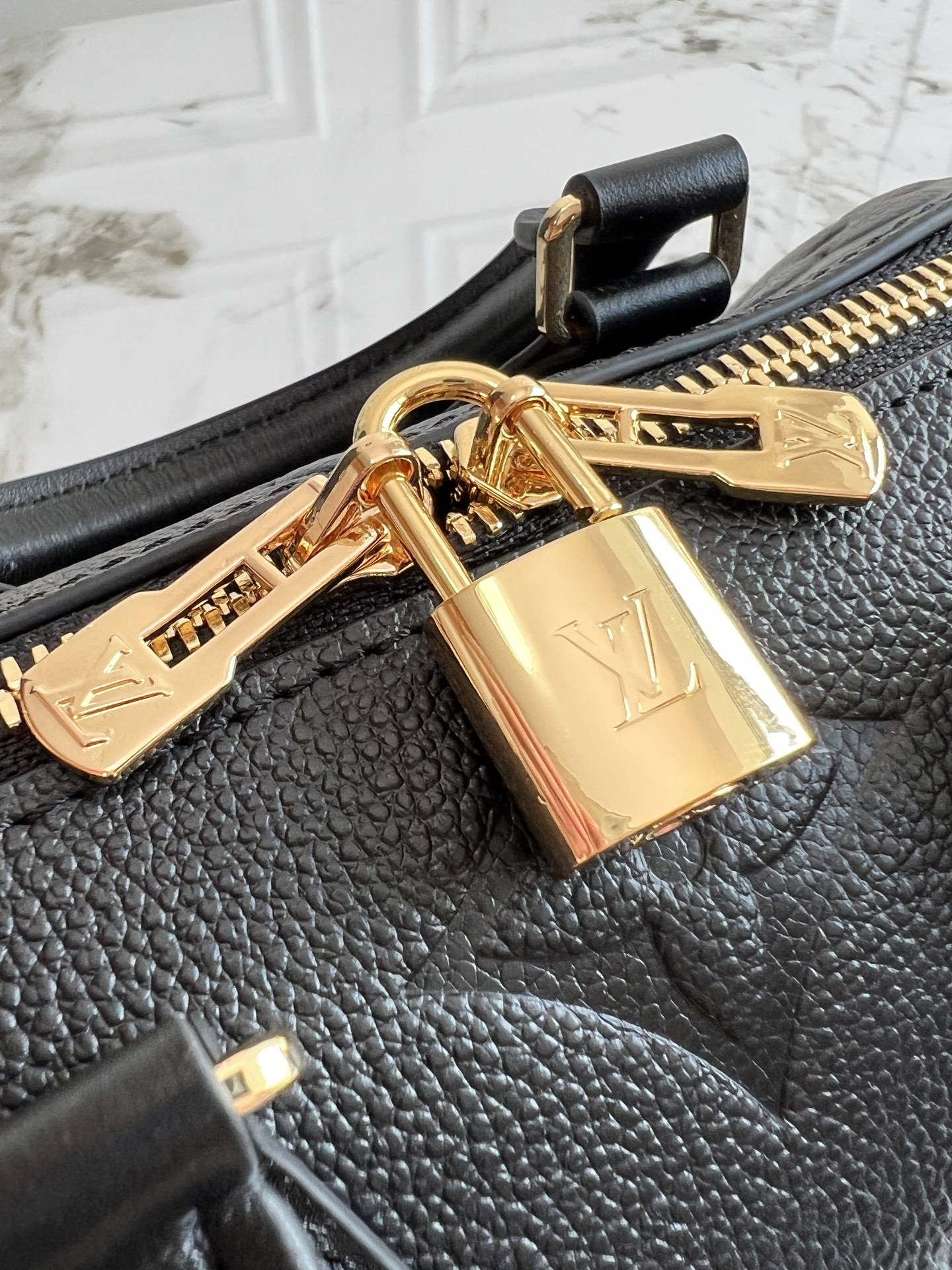 Louis Vuitton Speedy Bandoulière 20 Handbag in Monogram Empreinte Leather - Image 5