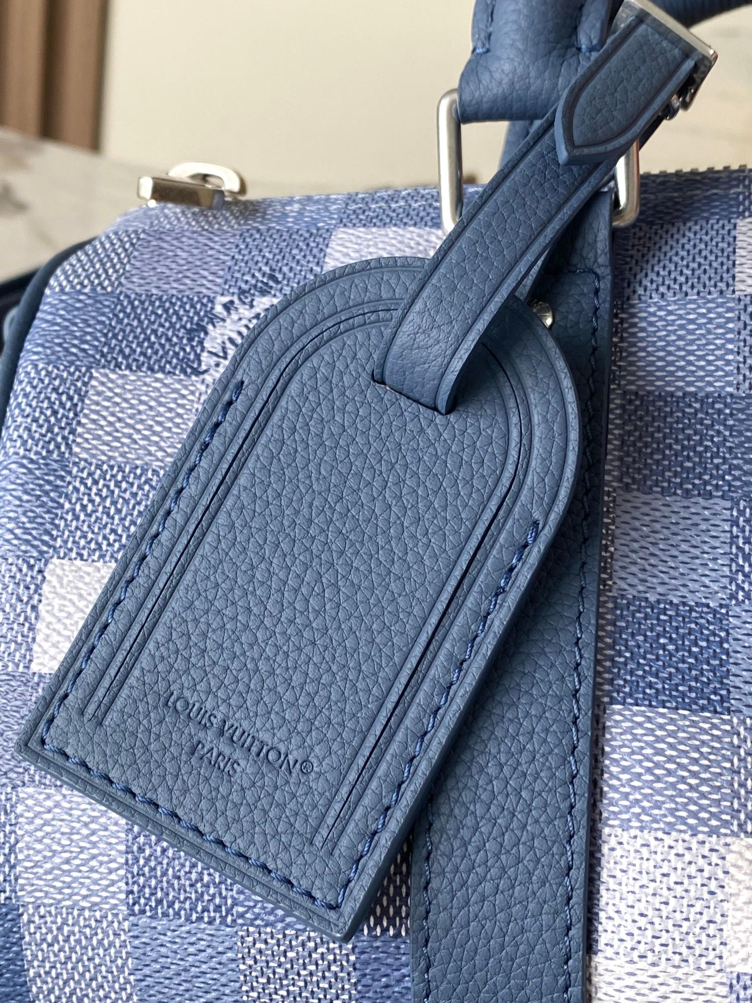 Louis Vuitton Keepall Bandoulière 25 Bag - Image 5