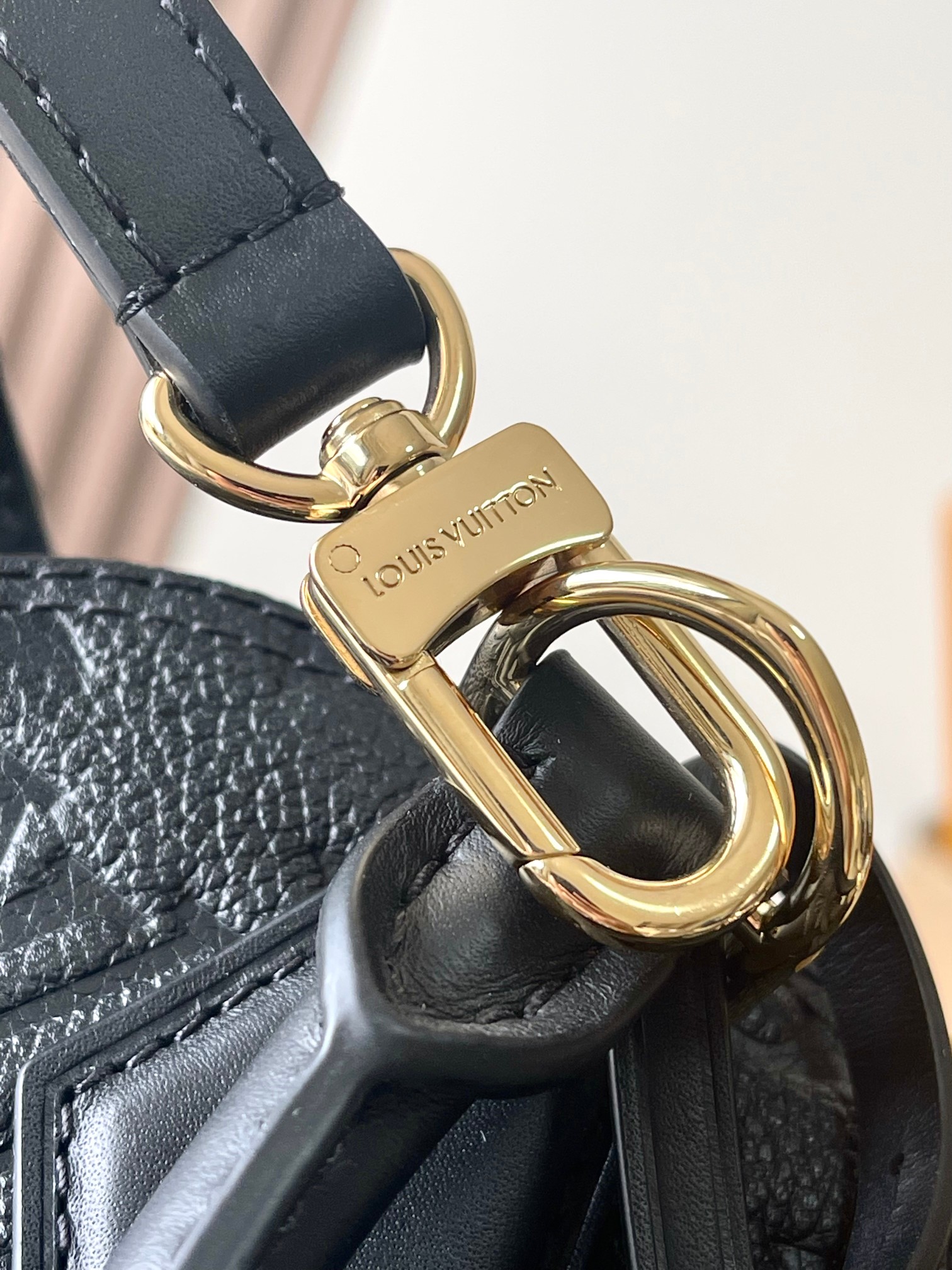 Alma BB Leather Handbag - Image 5