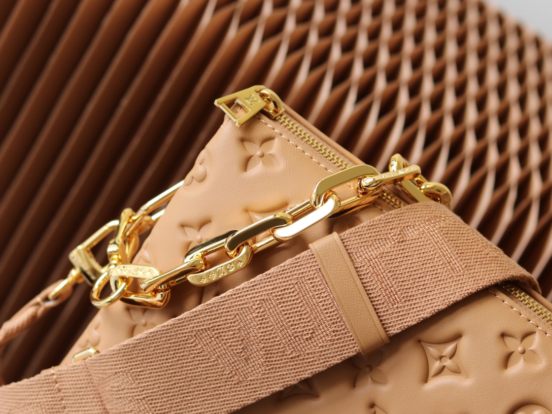 Louis Vuitton Coussin Small Shoulder Bag - Image 5