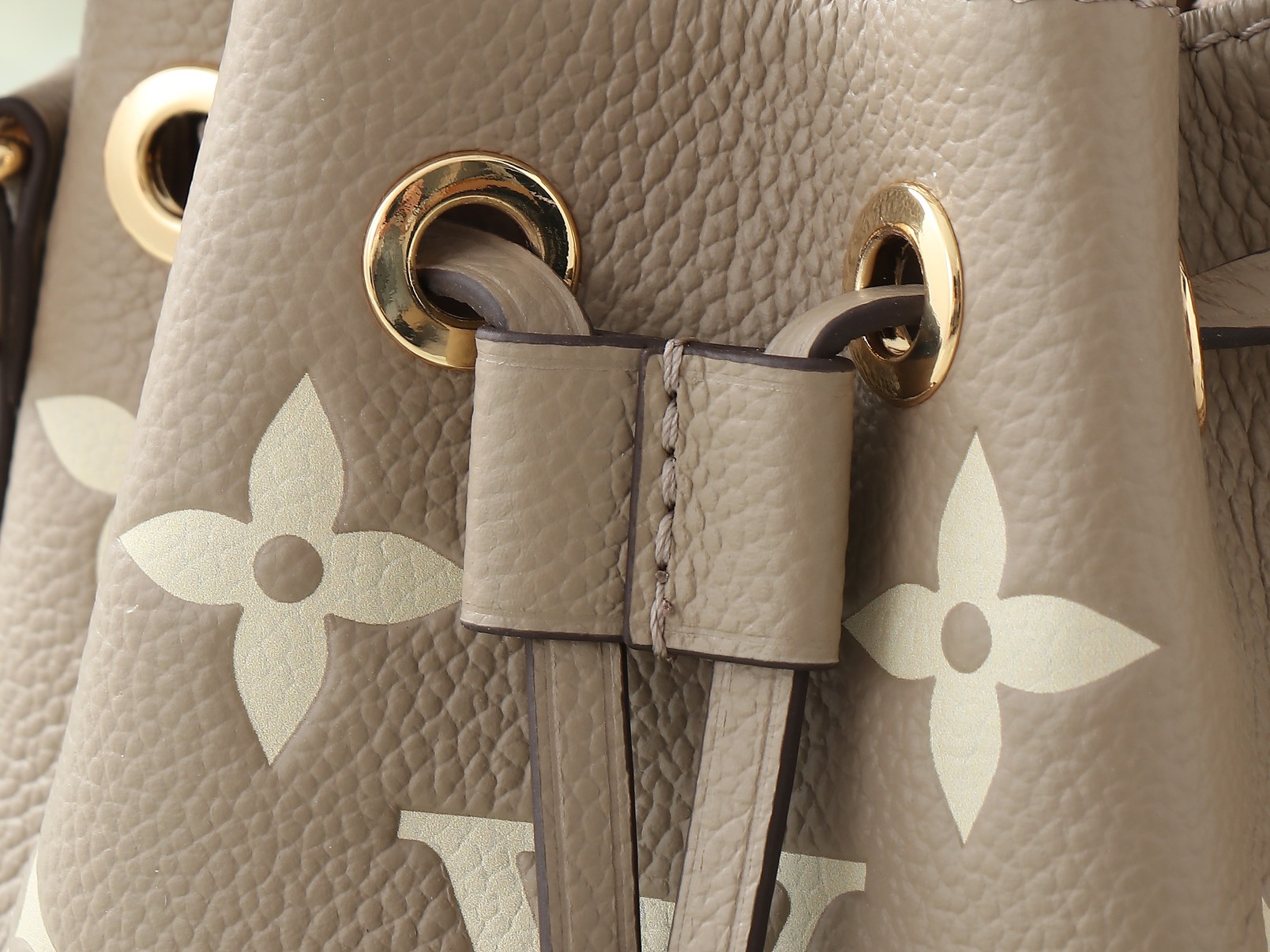 Louis Vuitton Nano Noé Mini Crossbody Bag - Image 5
