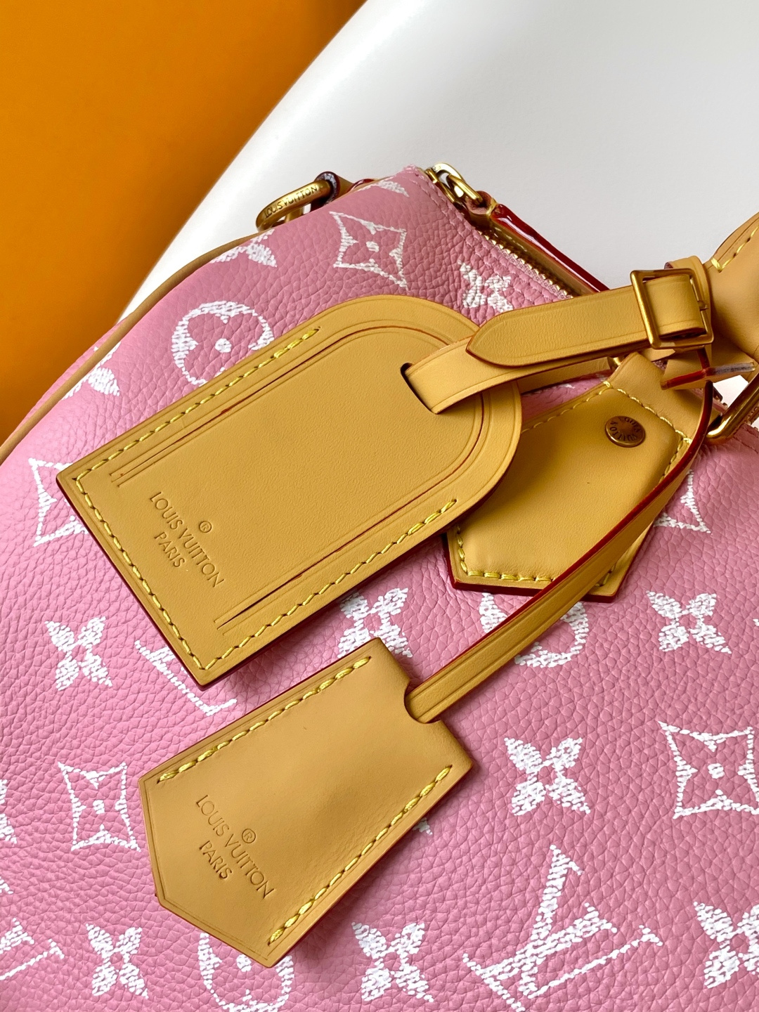 Speedy P9 Bandoulière 30 Monogram Leather Crossbody Bag - Image 5