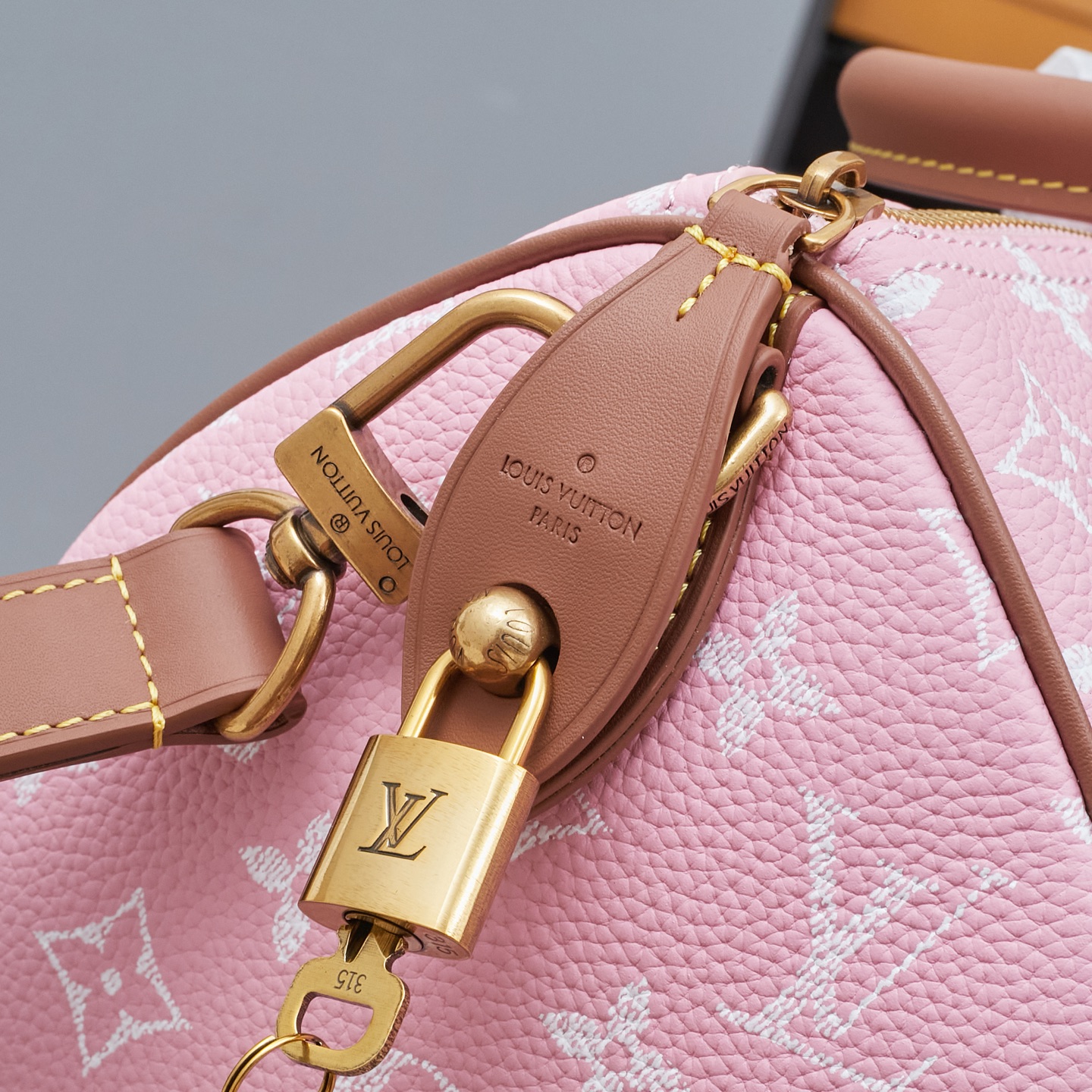 Louis Vuitton Speedy P9 Bandoulière 30 Monogram Leather Handbag - Image 5