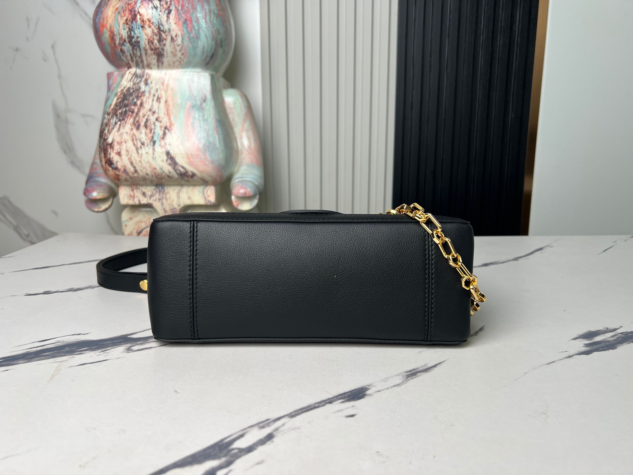 Louis Vuitton Dauphine Soft Medium Crossbody Bag M25209 in Black - Image 5