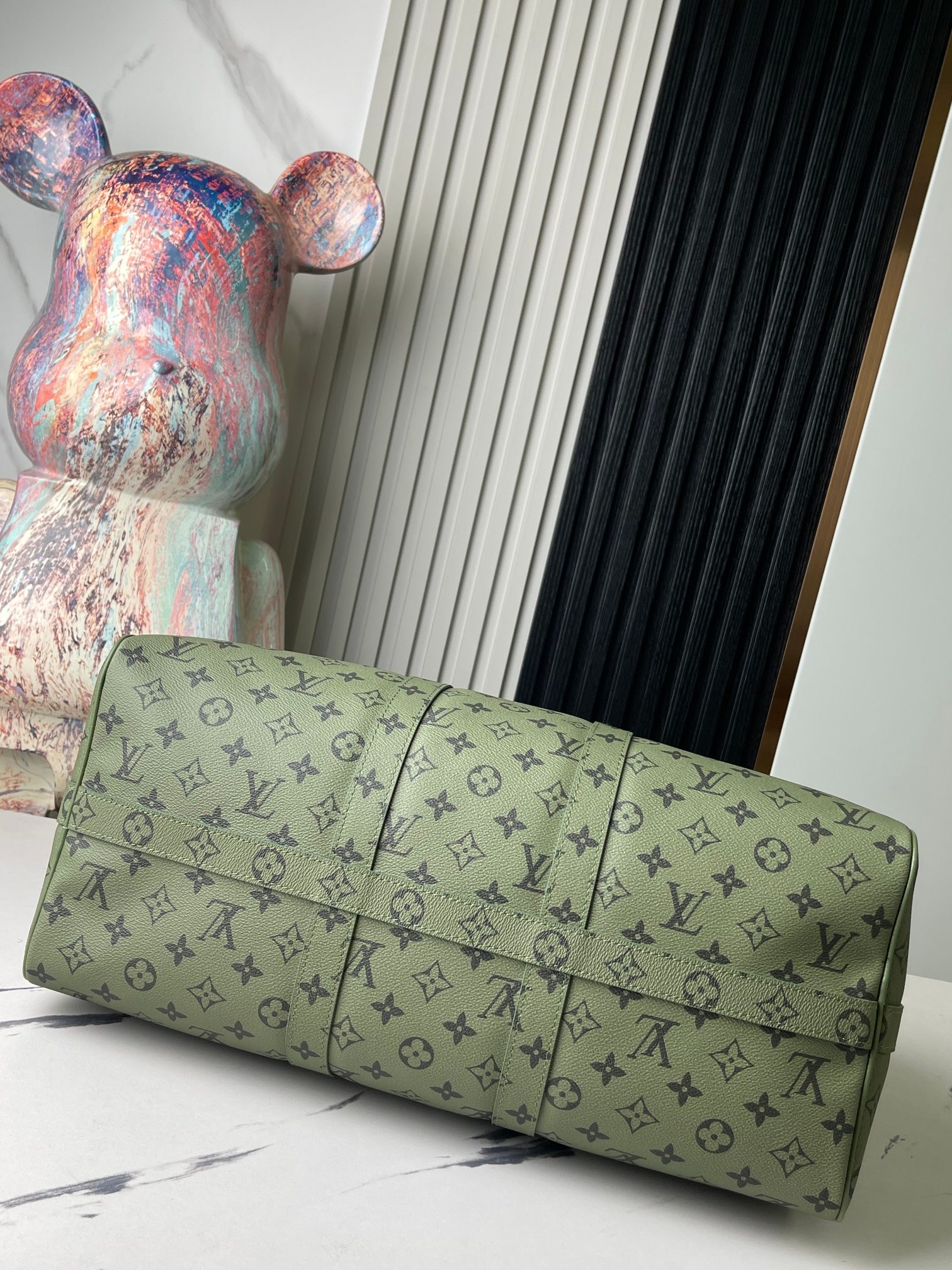 Louis Vuitton Keepall Bandoulière 45 Travel Bag - Image 5