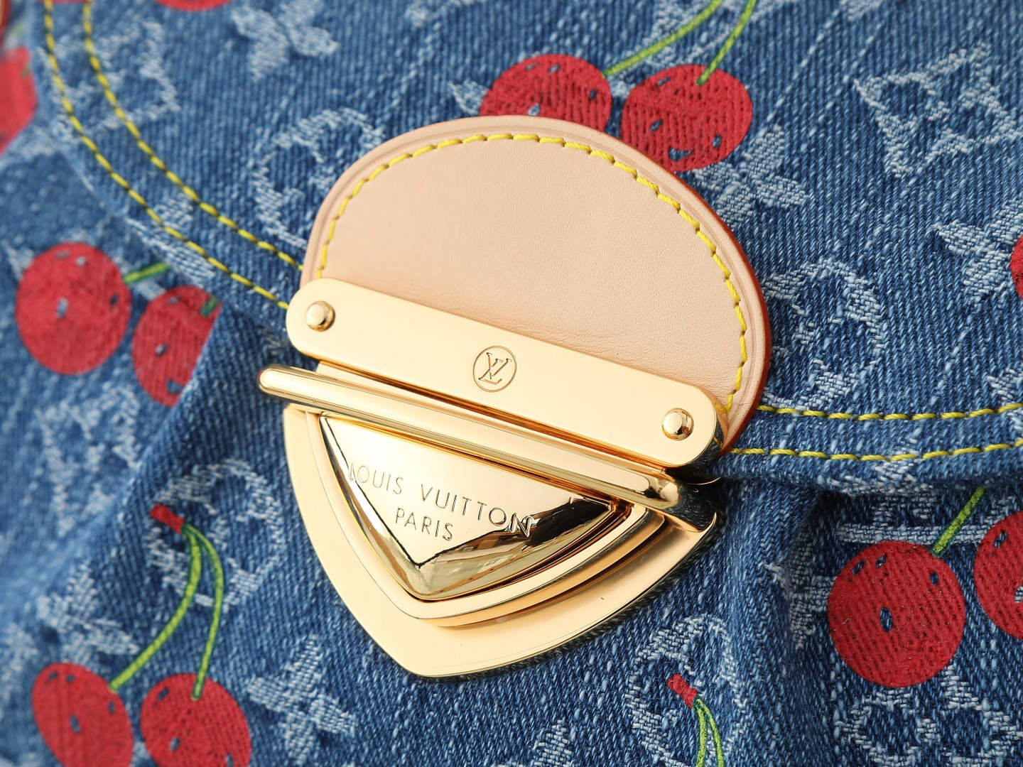 Louis Vuitton x Murakami Sunset Crossbody Bag M13680 - Image 5