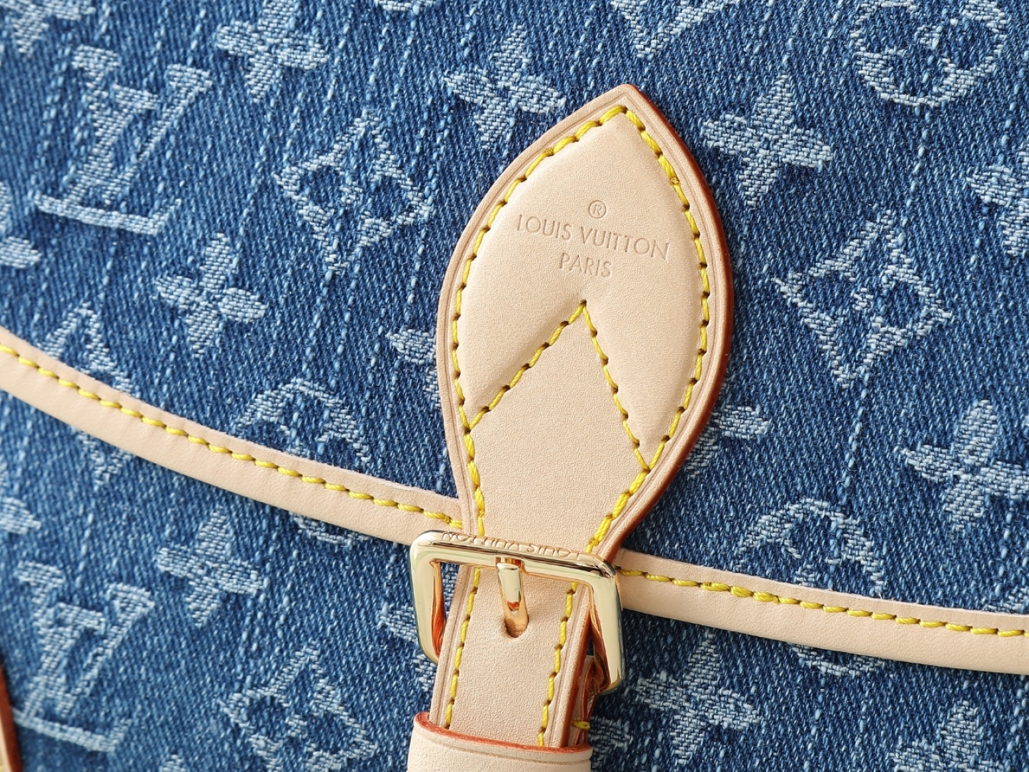 Louis Vuitton Diane Monogram Empreinte Shoulder Bag M13070 - Image 5