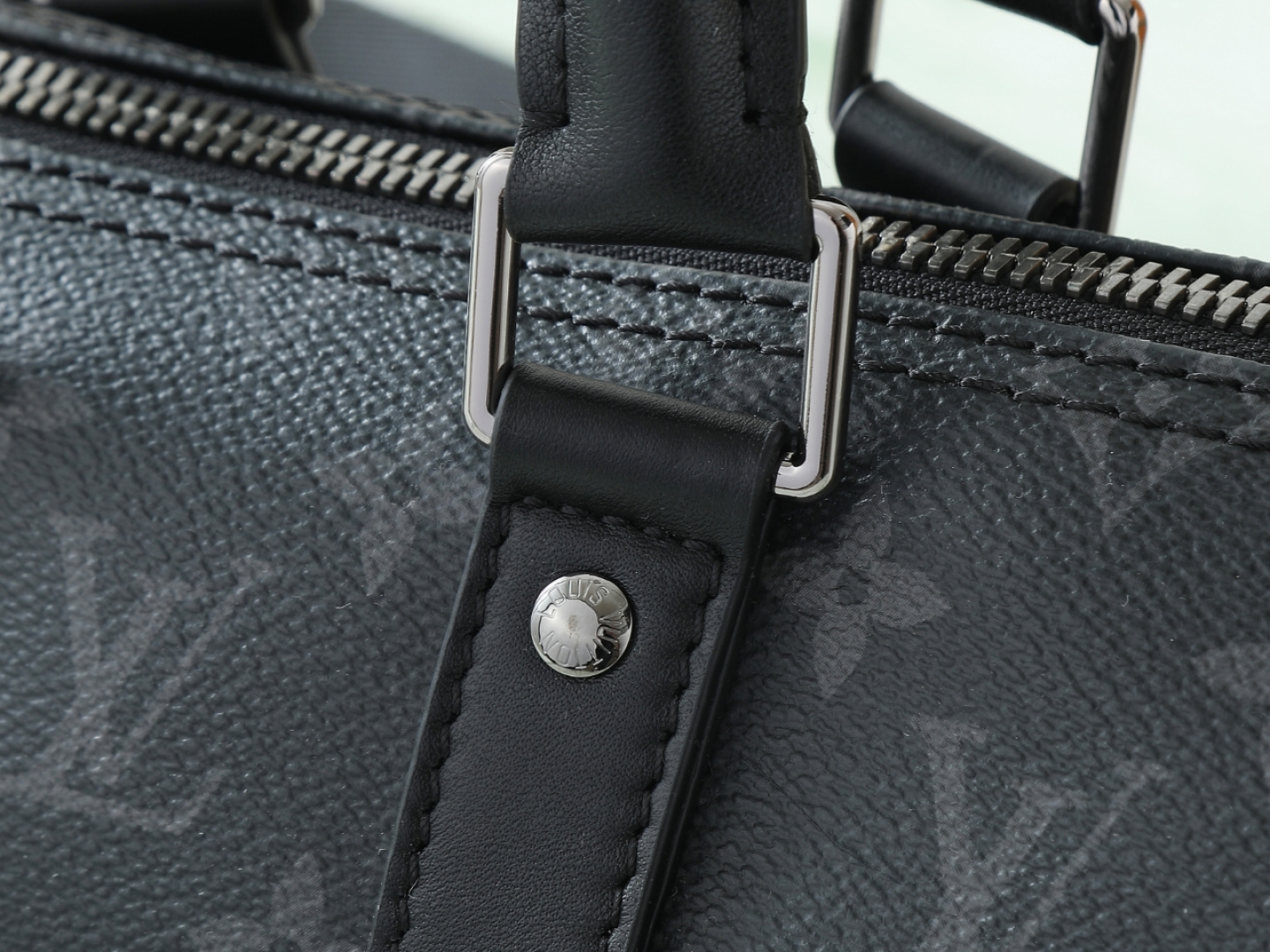 Louis Vuitton Keepall 25 Monogram Eclipse Reverse Canvas Handbag - Image 5