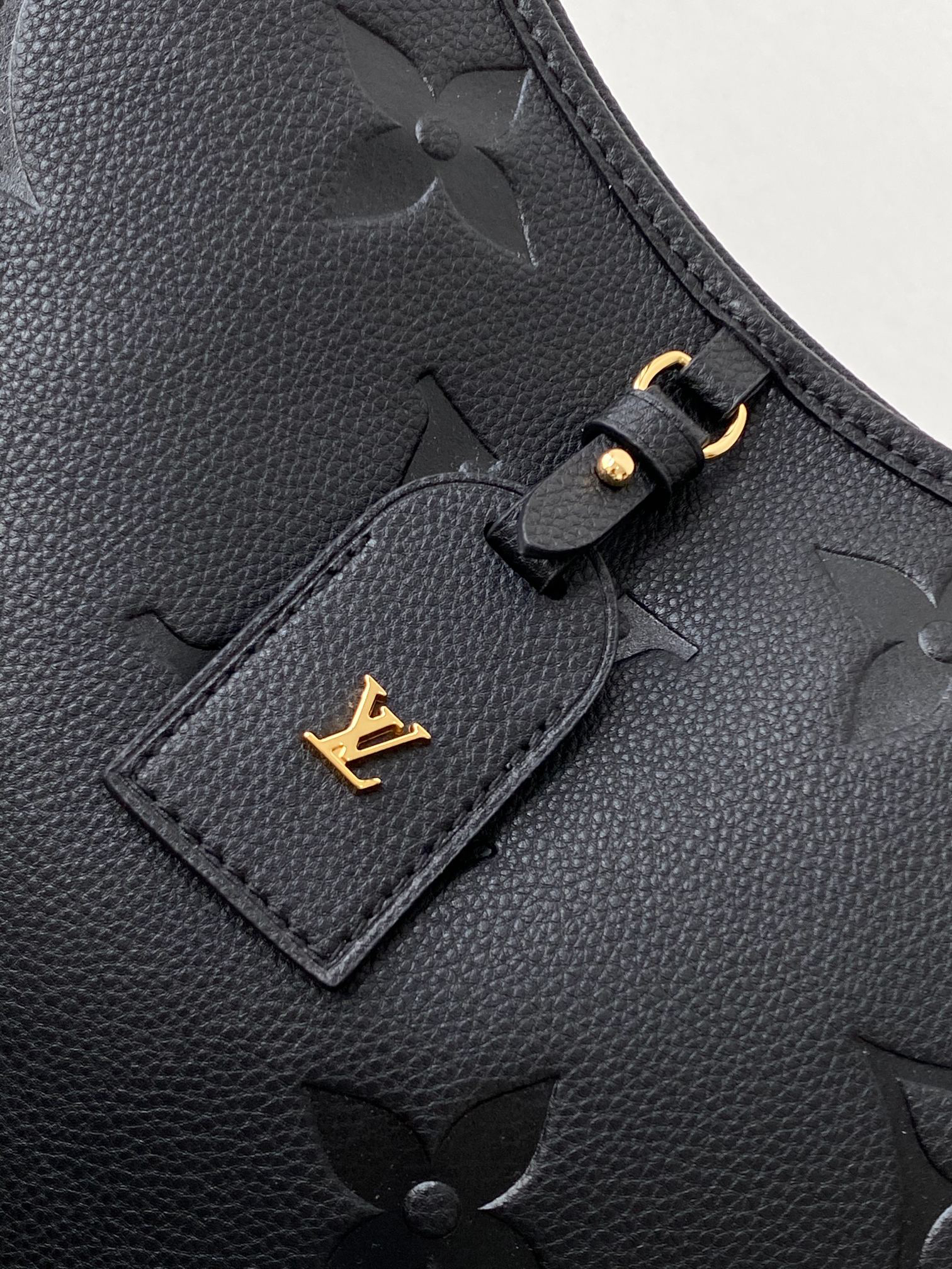 CarryAll Large Crossbody Bag - Image 5