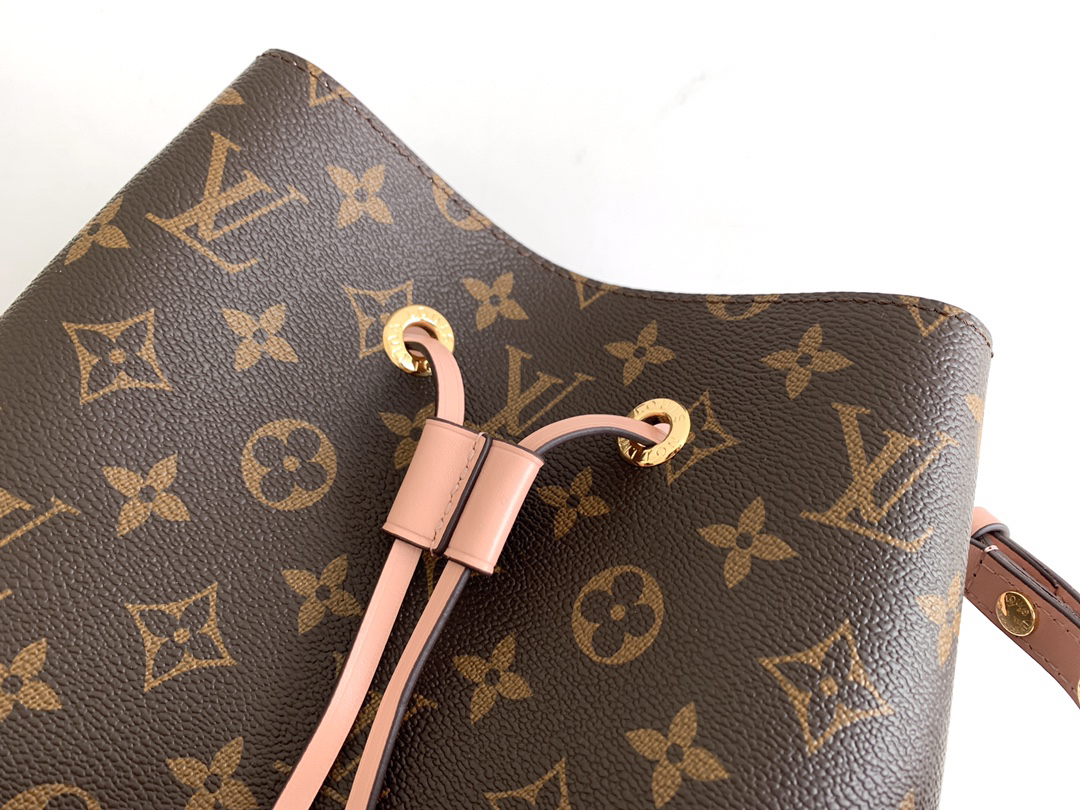 Louis Vuitton NéoNoé Bucket Bag - Image 5