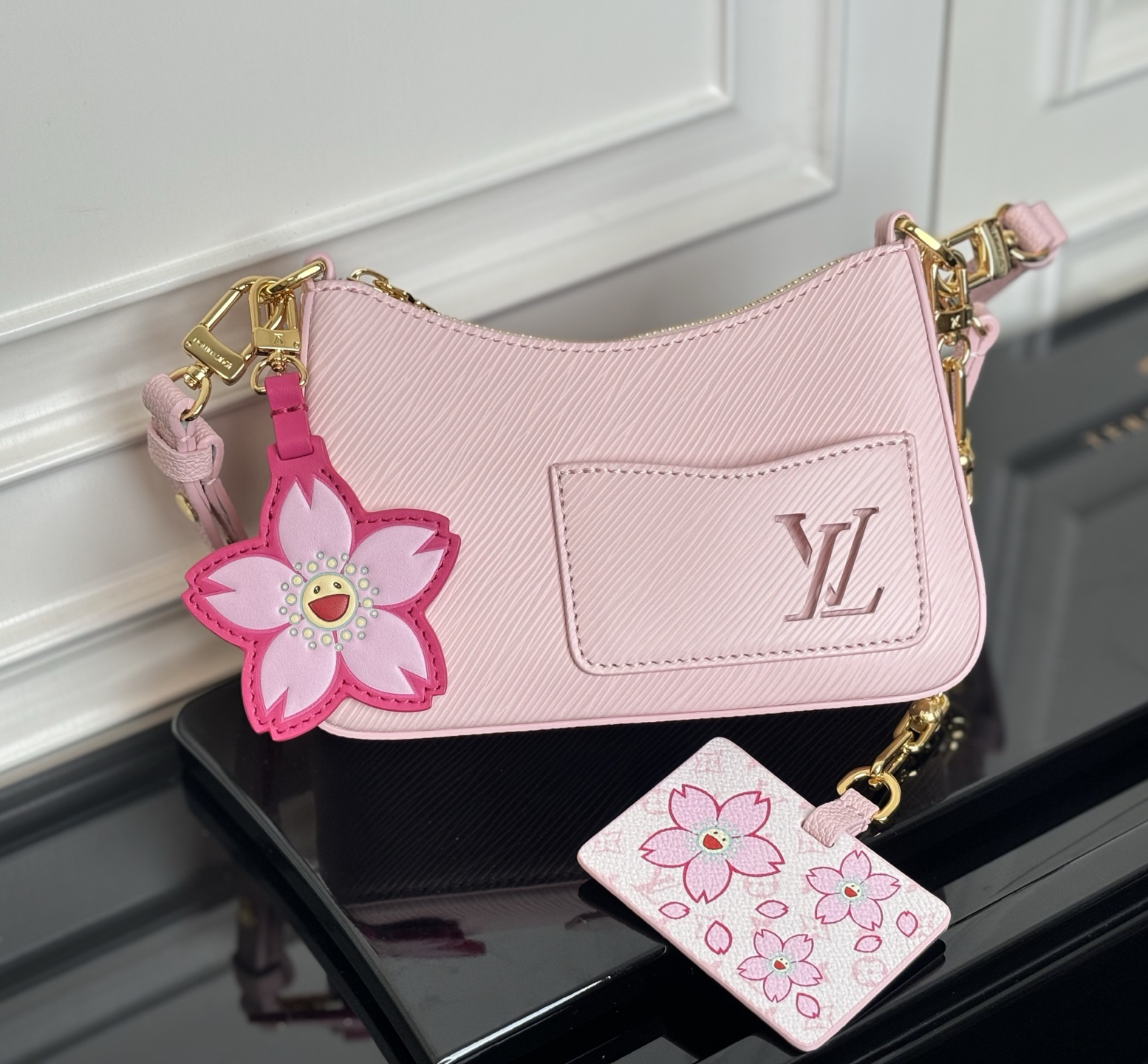 Louis Vuitton x Takashi Murakami M13101 Pink Epi Leather Crossbody Bag - Image 5