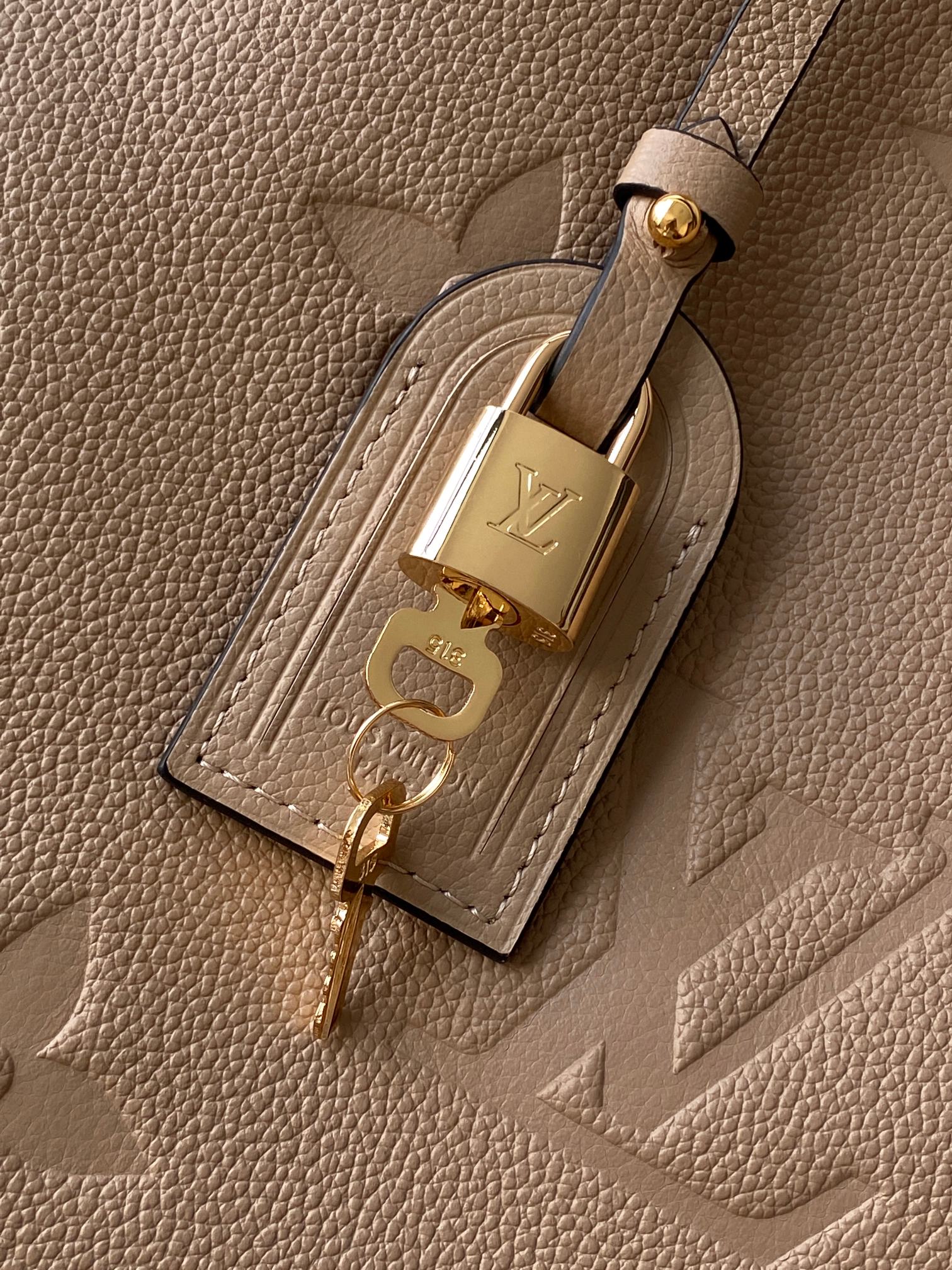 Louis Vuitton Grand Palais Handbag M45833 - Image 5