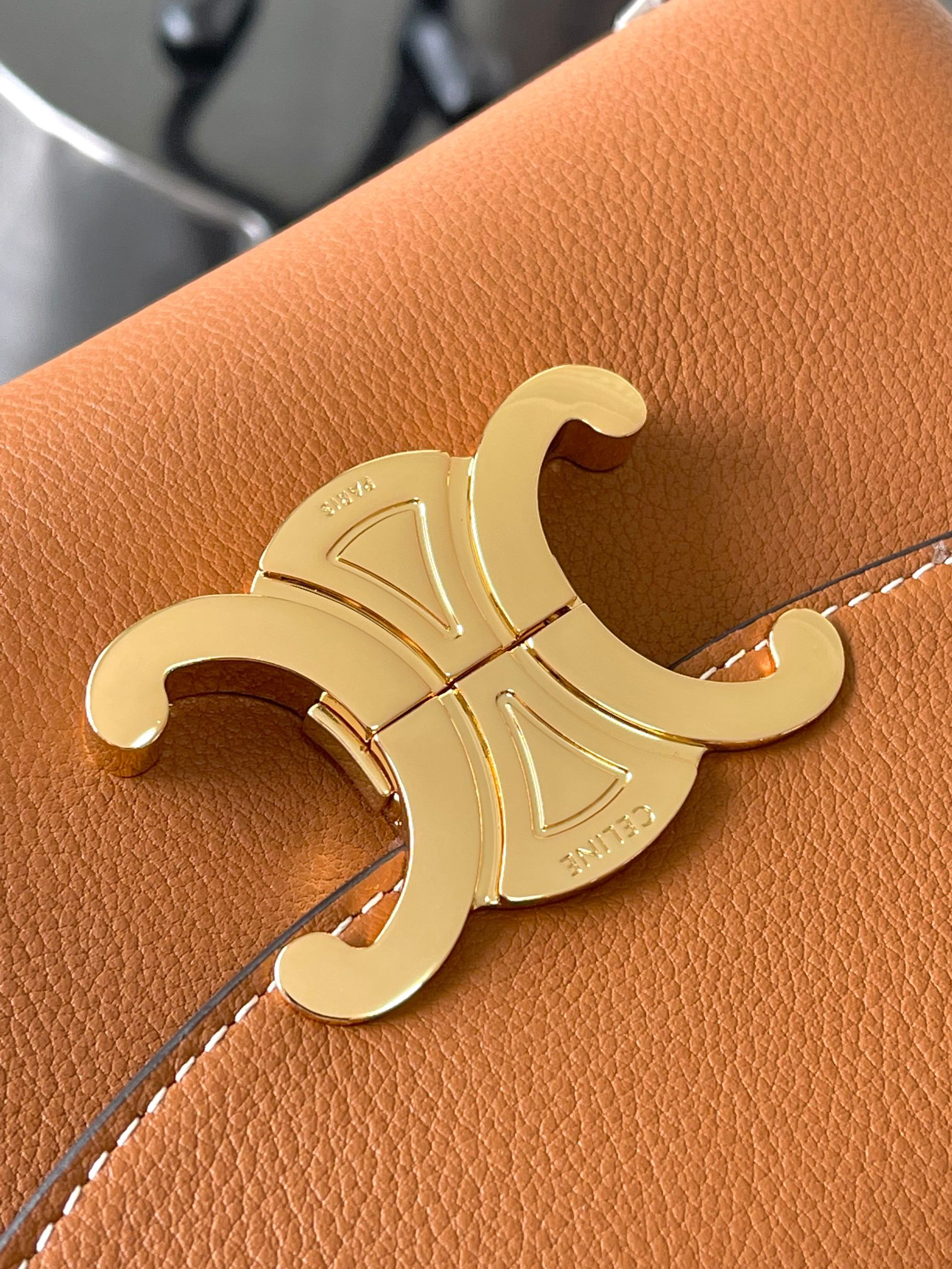 CELINE Teen Nino Soft Calfskin Handbag - Image 5
