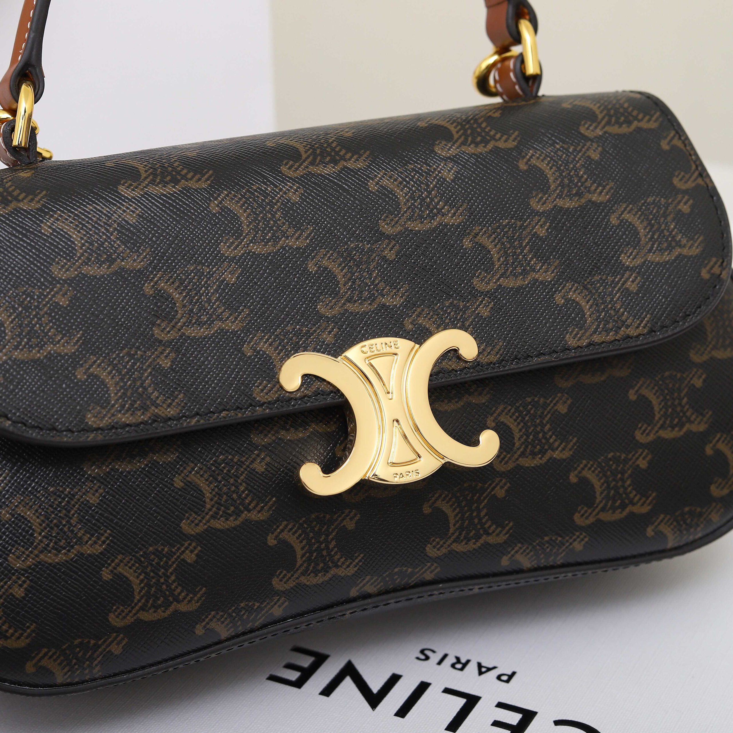 Lola Leather Crossbody Bag, Model 119532 - Image 5
