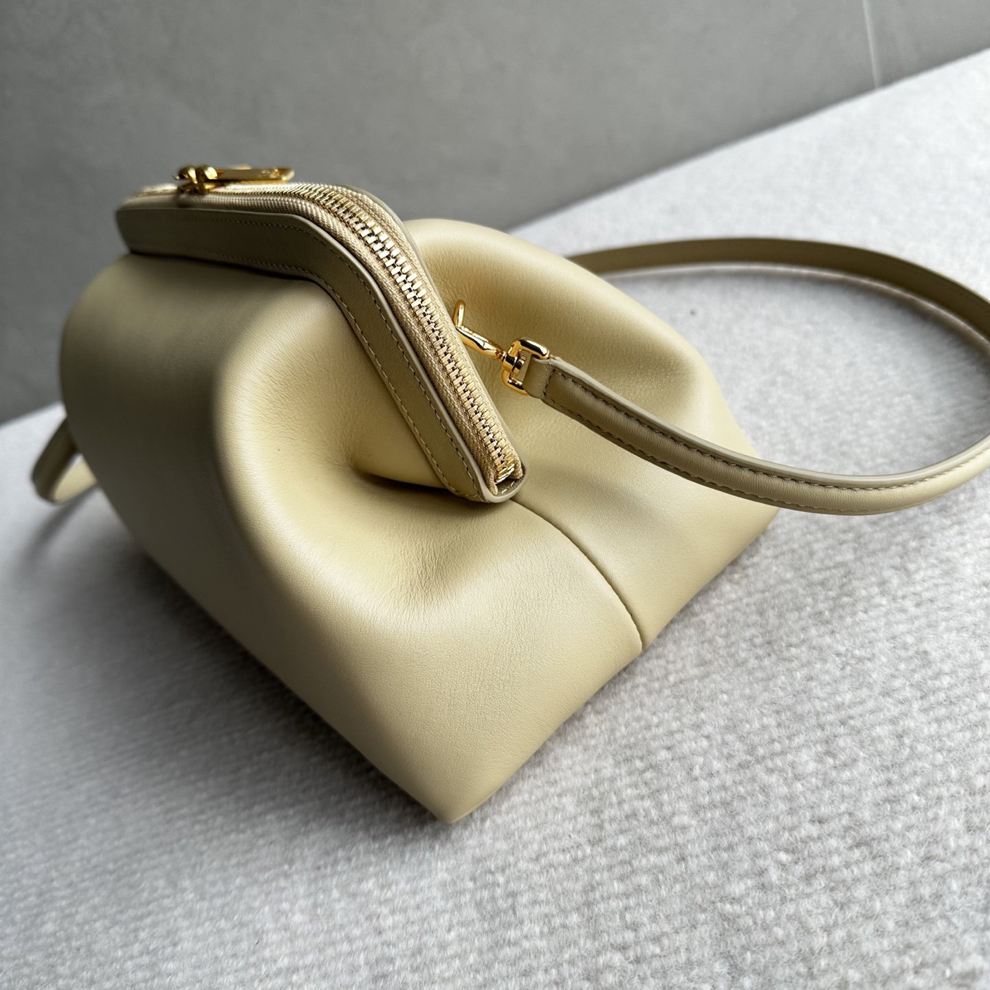 CE Doctor Small Frame Clutch Bag - Image 5