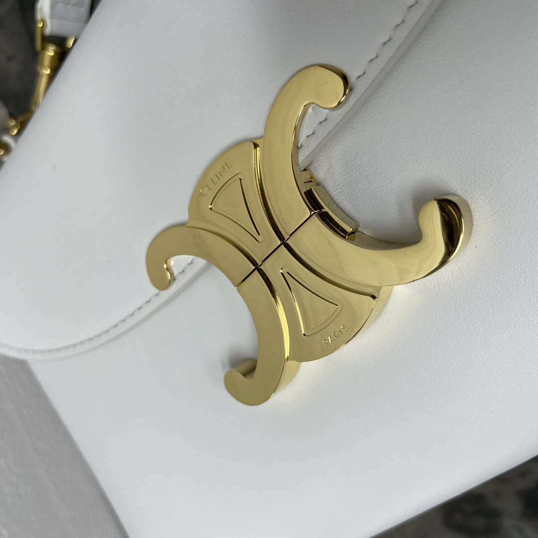 TEEN NINO Textured Leather Handbag - Image 5