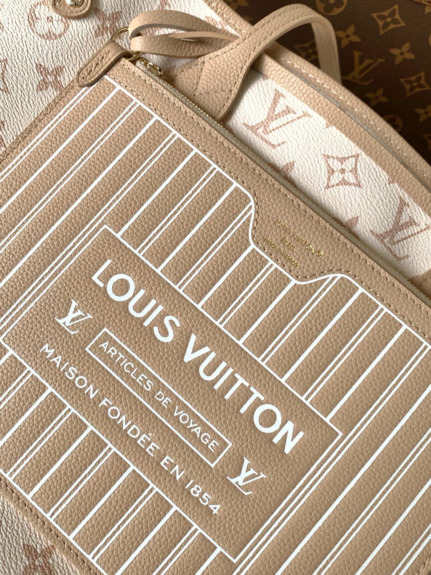 Louis Vuitton Neverfull Inside Out MM Reversible Tote Bag - Image 5