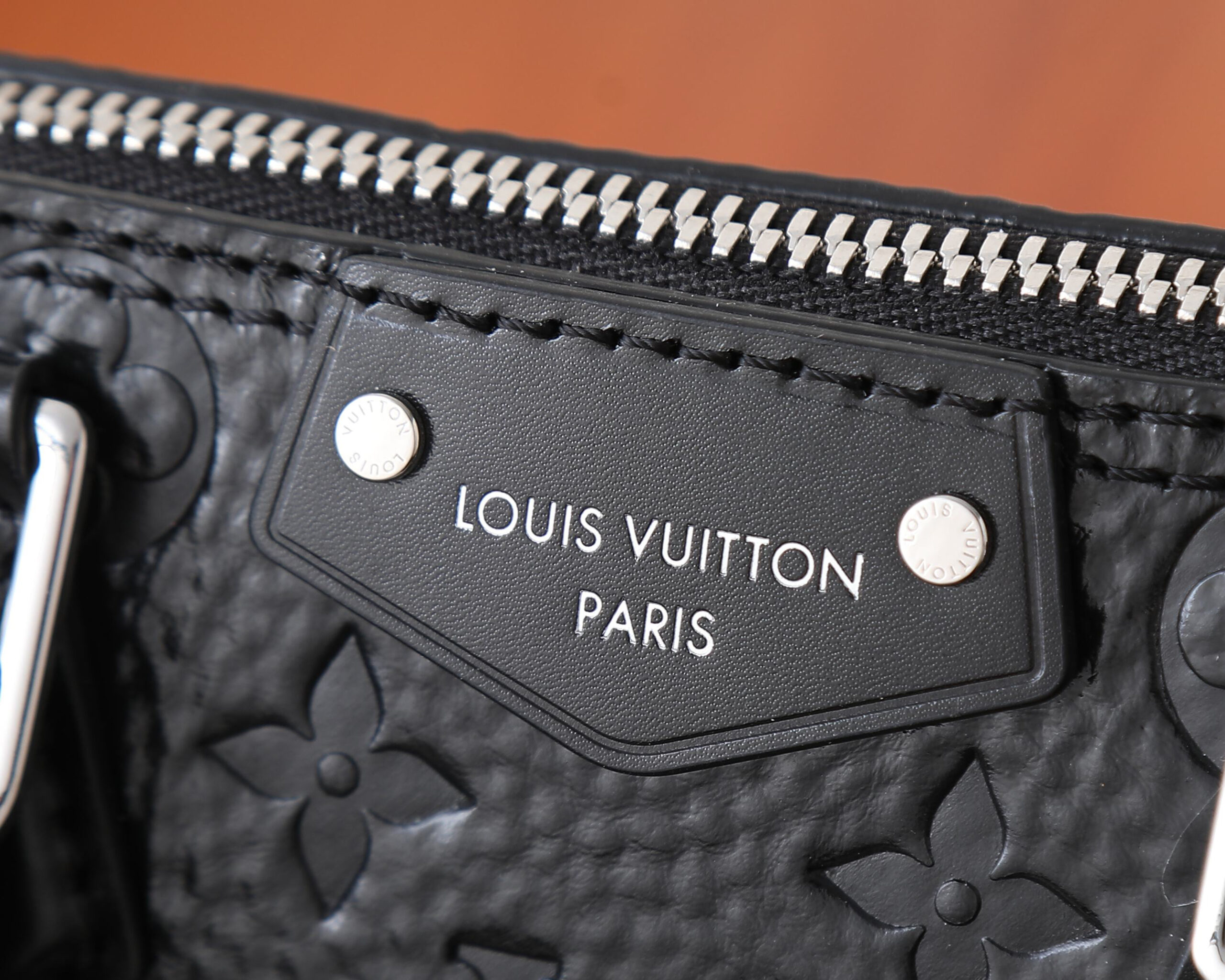 Louis Vuitton Alma BB Handbag in Monogram Saga Canvas - Image 5